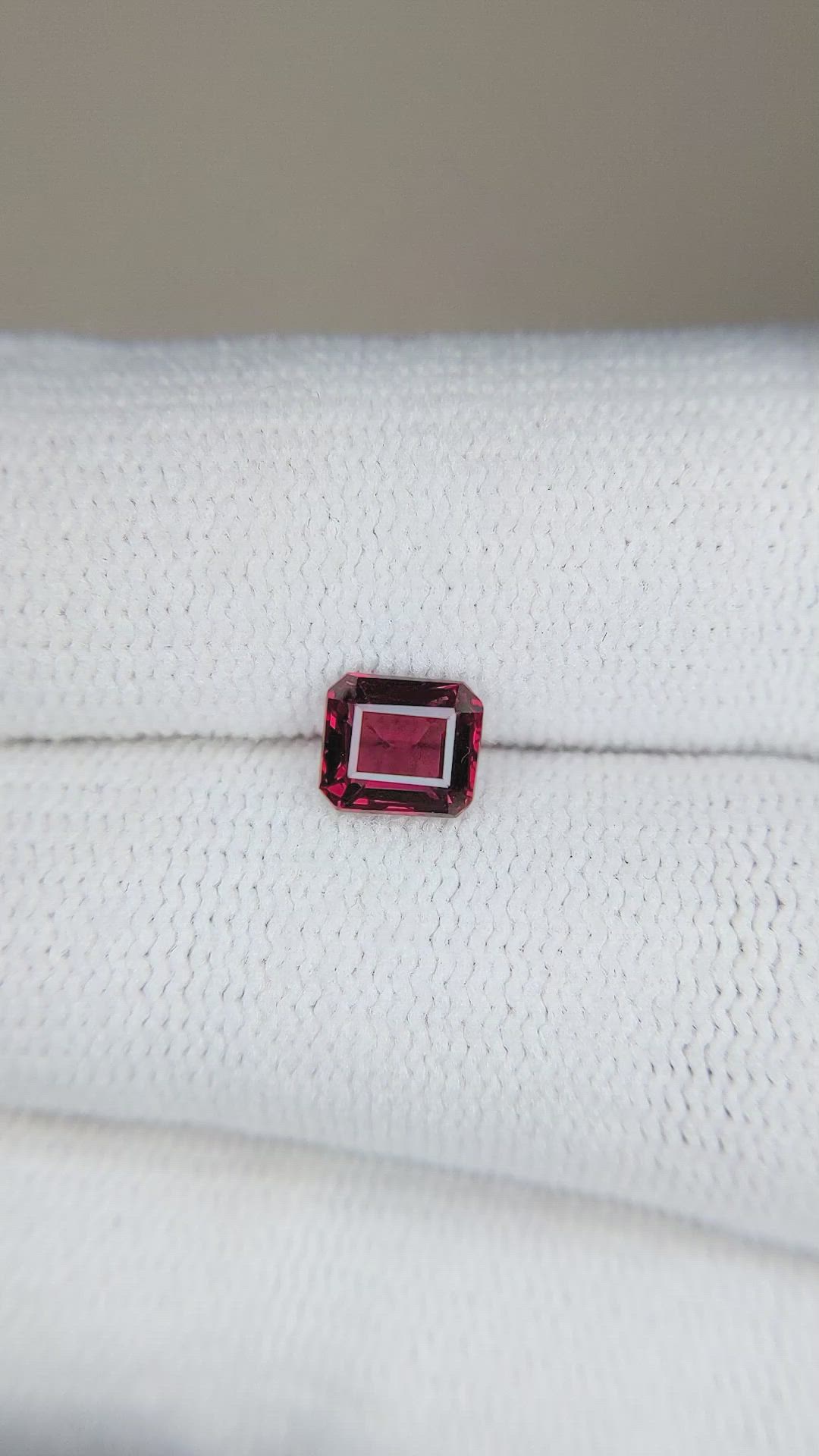 0.90 Ct. Rhodolite Garnet from Tanzania Size Video