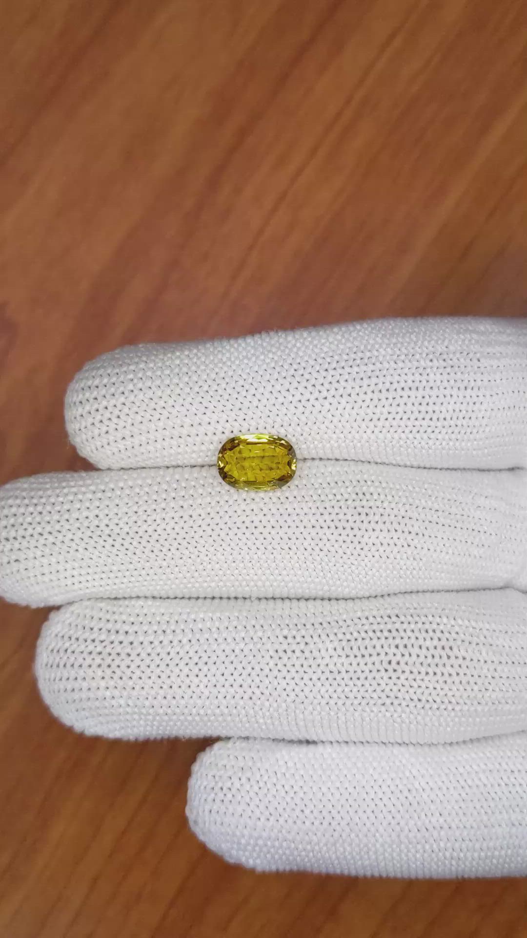 2.59 Ct. Chrysoberyl from Ceylon (Sri Lanka) Size Video
