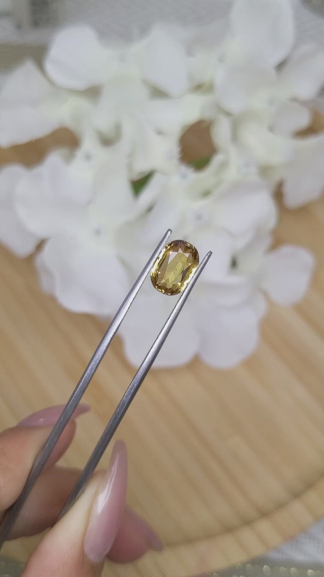 2.59 Ct. Chrysoberyl from Ceylon (Sri Lanka) Size Video