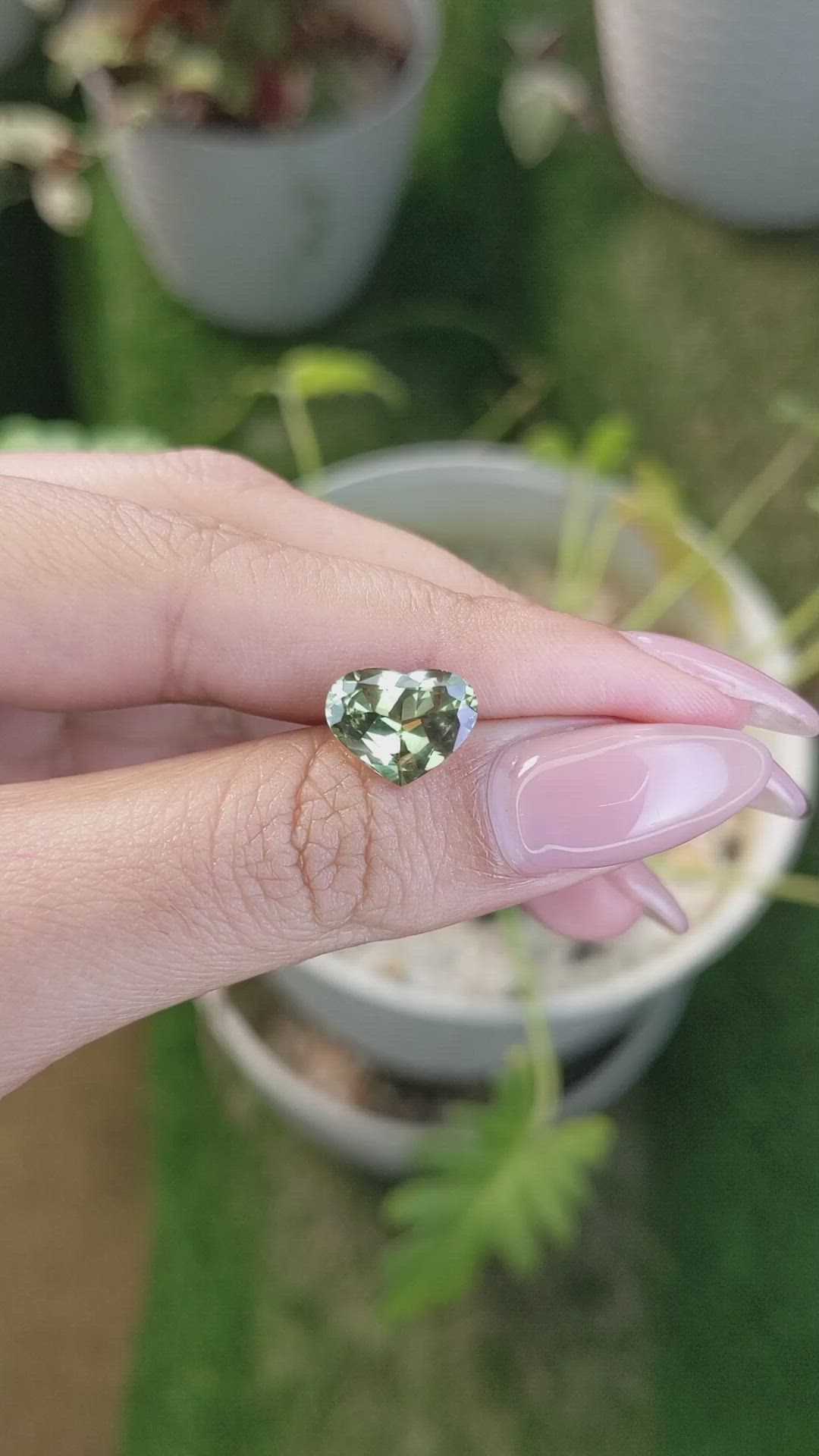 2.98 Ct. Alexandrite from Ceylon (Sri Lanka) Size Video