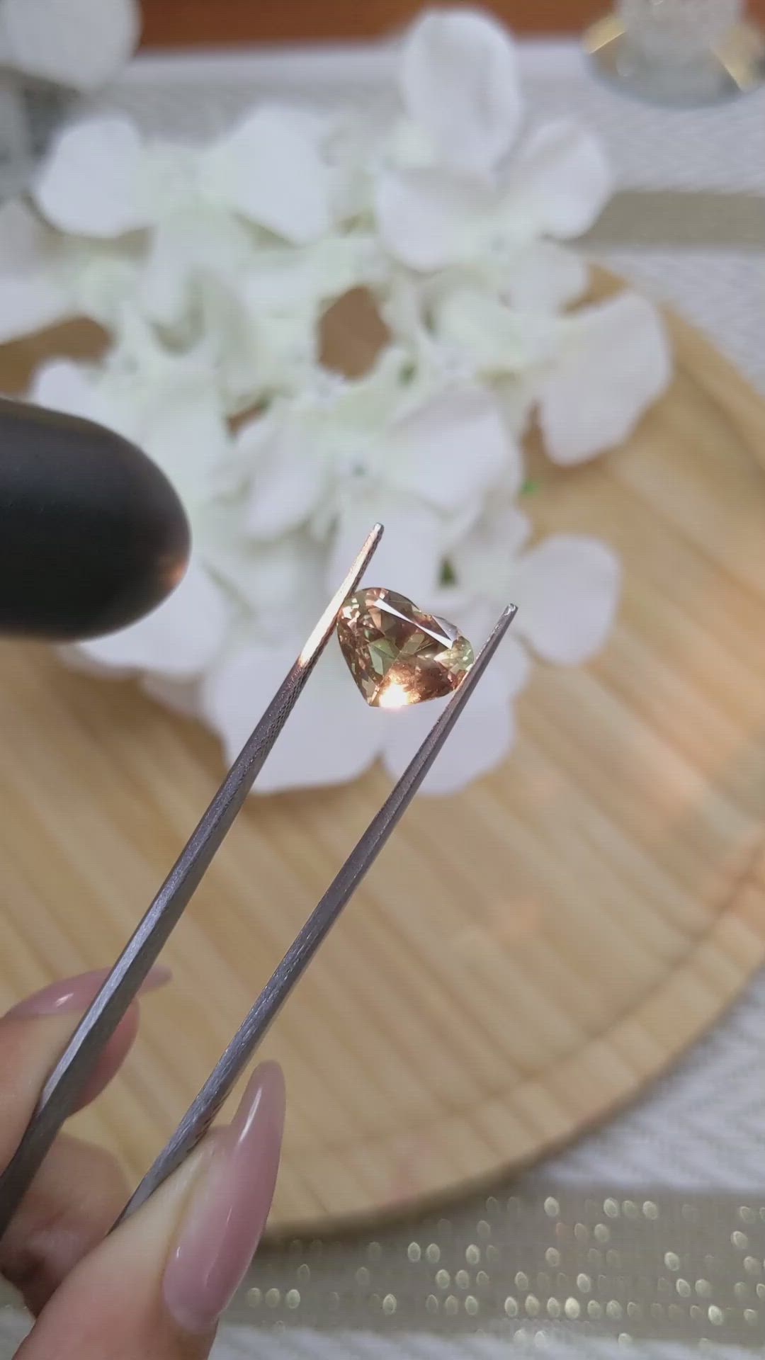2.98 Ct. Alexandrite from Ceylon (Sri Lanka) Size Video