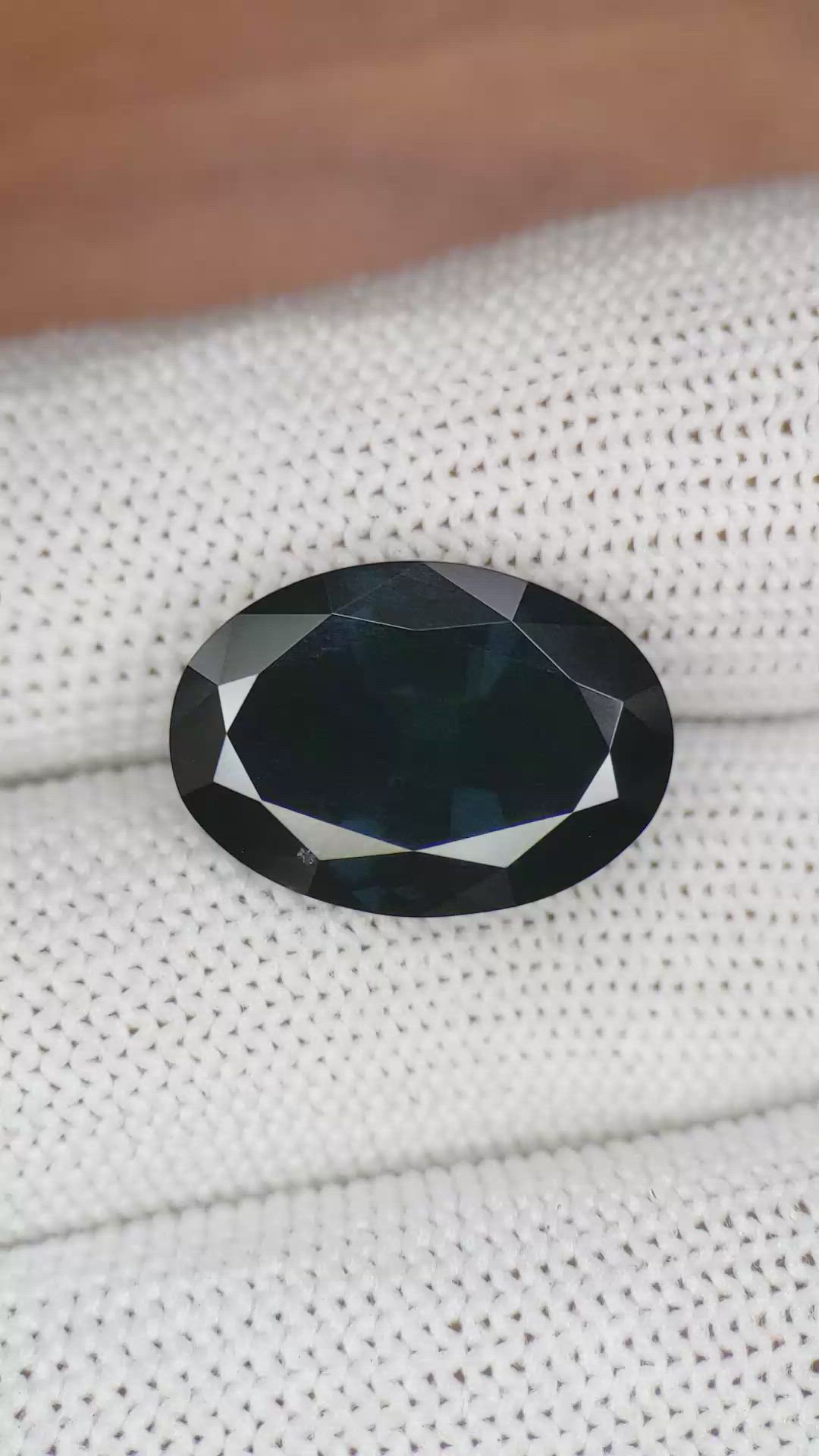 11.29 Ct. Spinel from Ceylon (Sri Lanka) Size Video