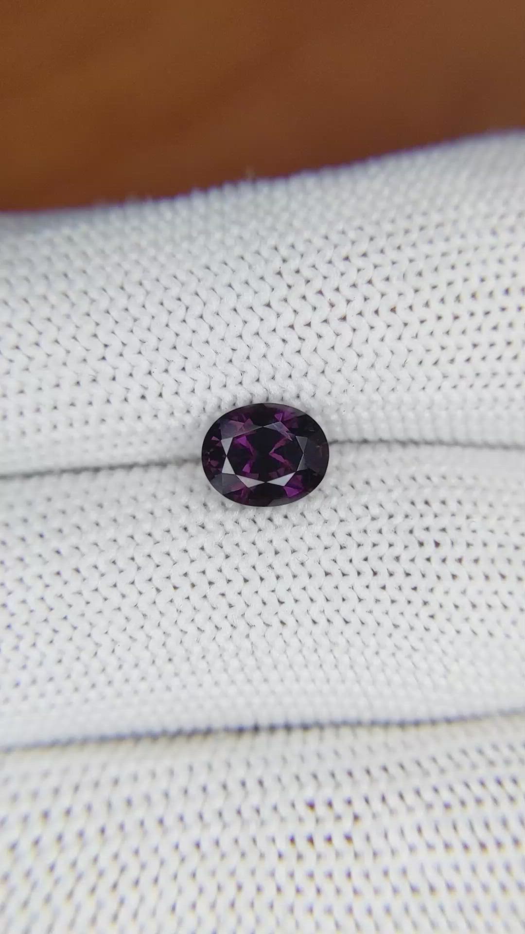 1.66 Ct. Spinel from Ceylon (Sri Lanka) Size Video