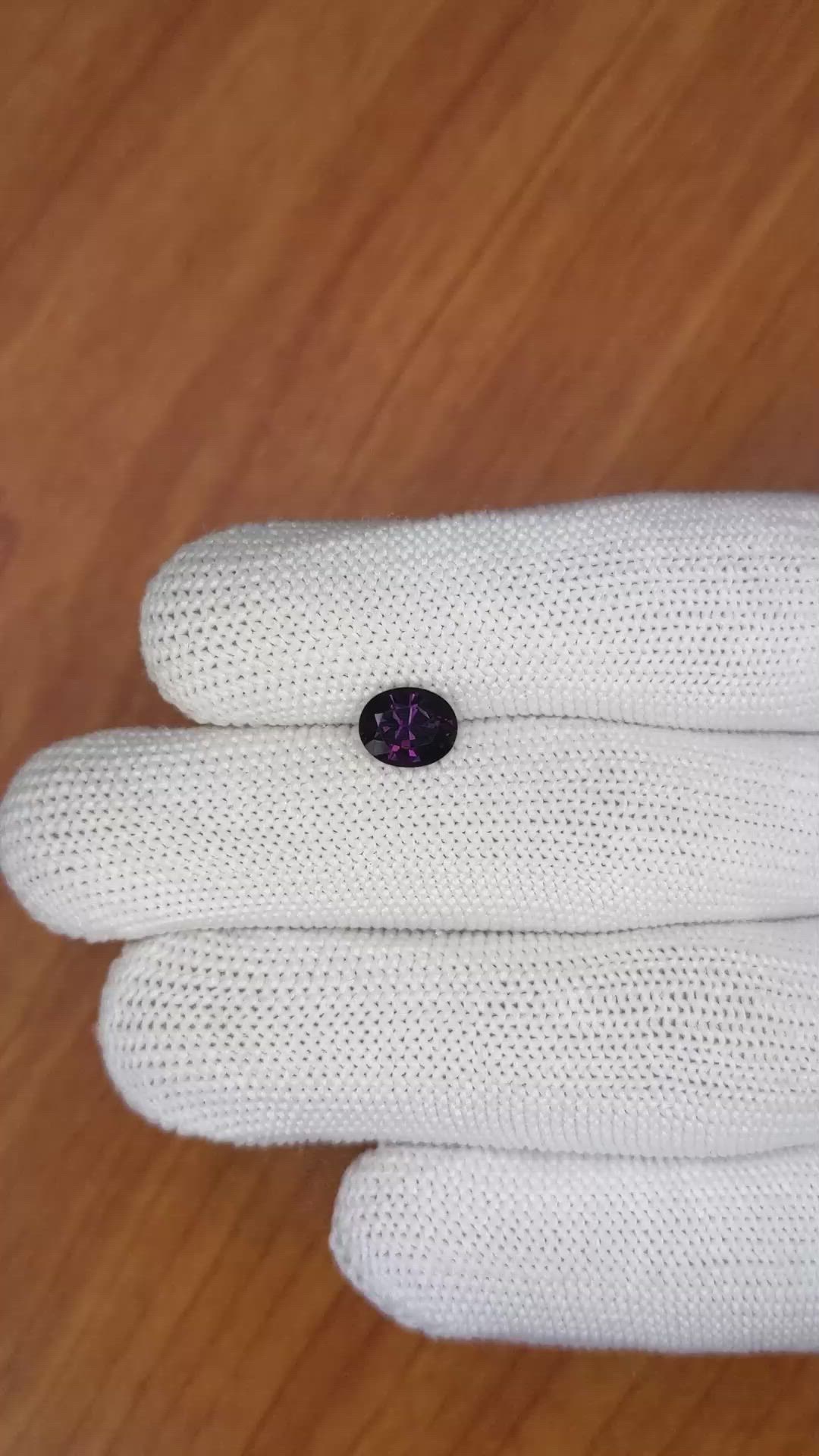 1.66 Ct. Spinel from Ceylon (Sri Lanka) Size Video