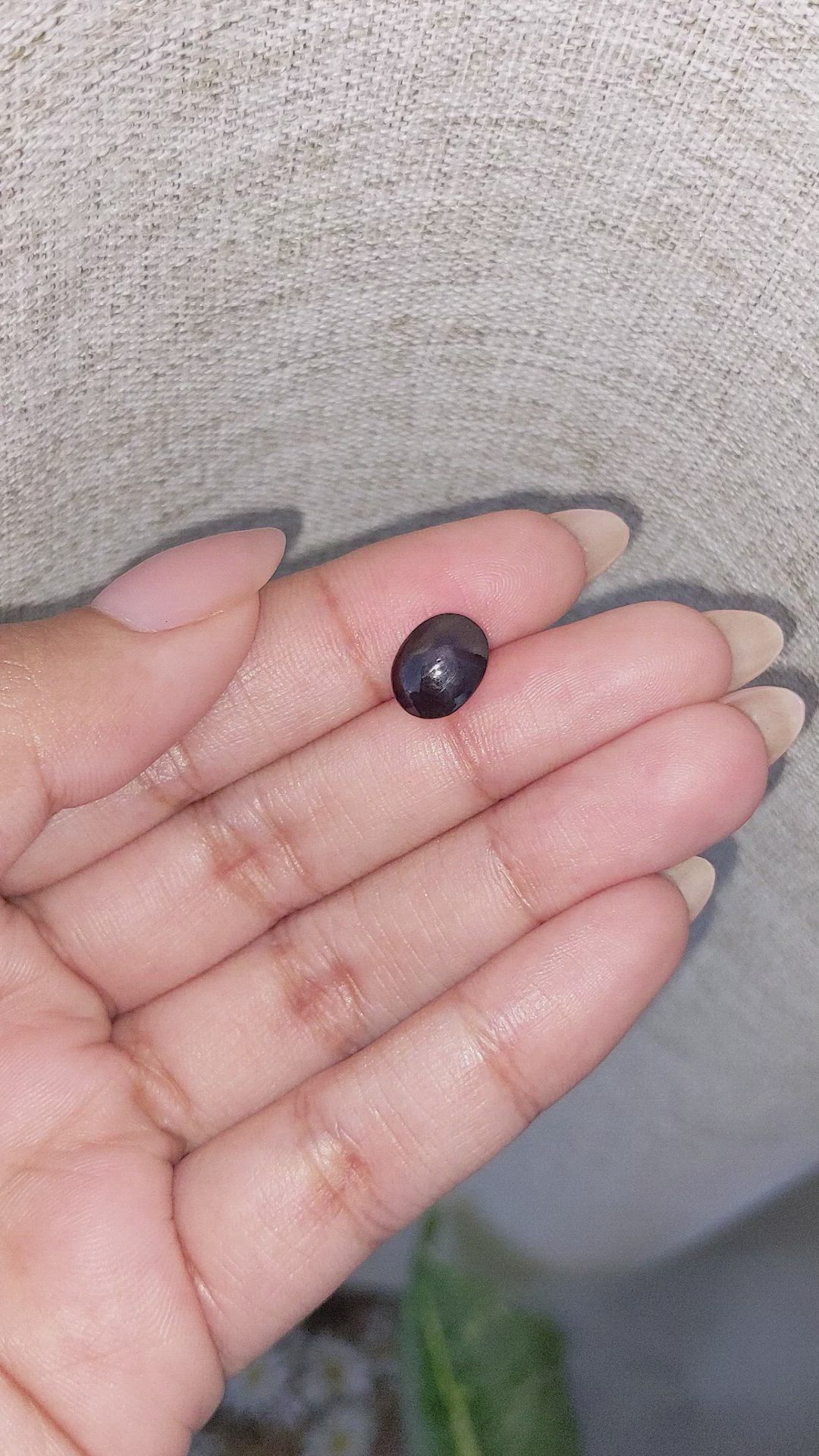 3.89 Ct. Purple Star Spinel from Ceylon (Sri Lanka) Size Video