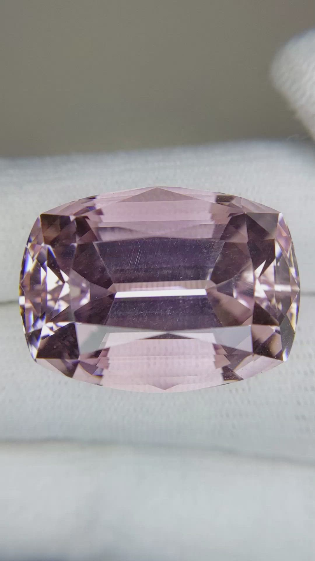 49.50 Ct. Kunzite from Afghanistan Size Video