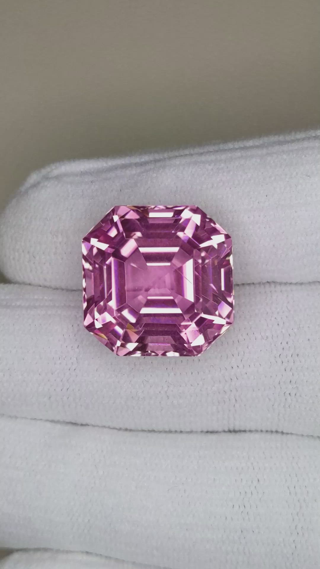 34.36 Ct. Pink Kunzite from Afghanistan Size Video