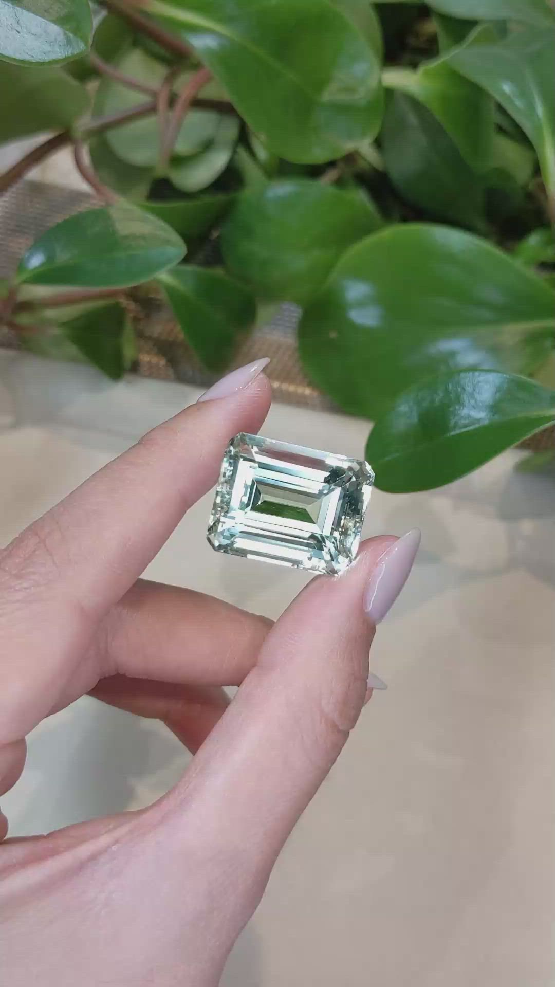 51.66 Ct. Beryl from Brazil Size Video