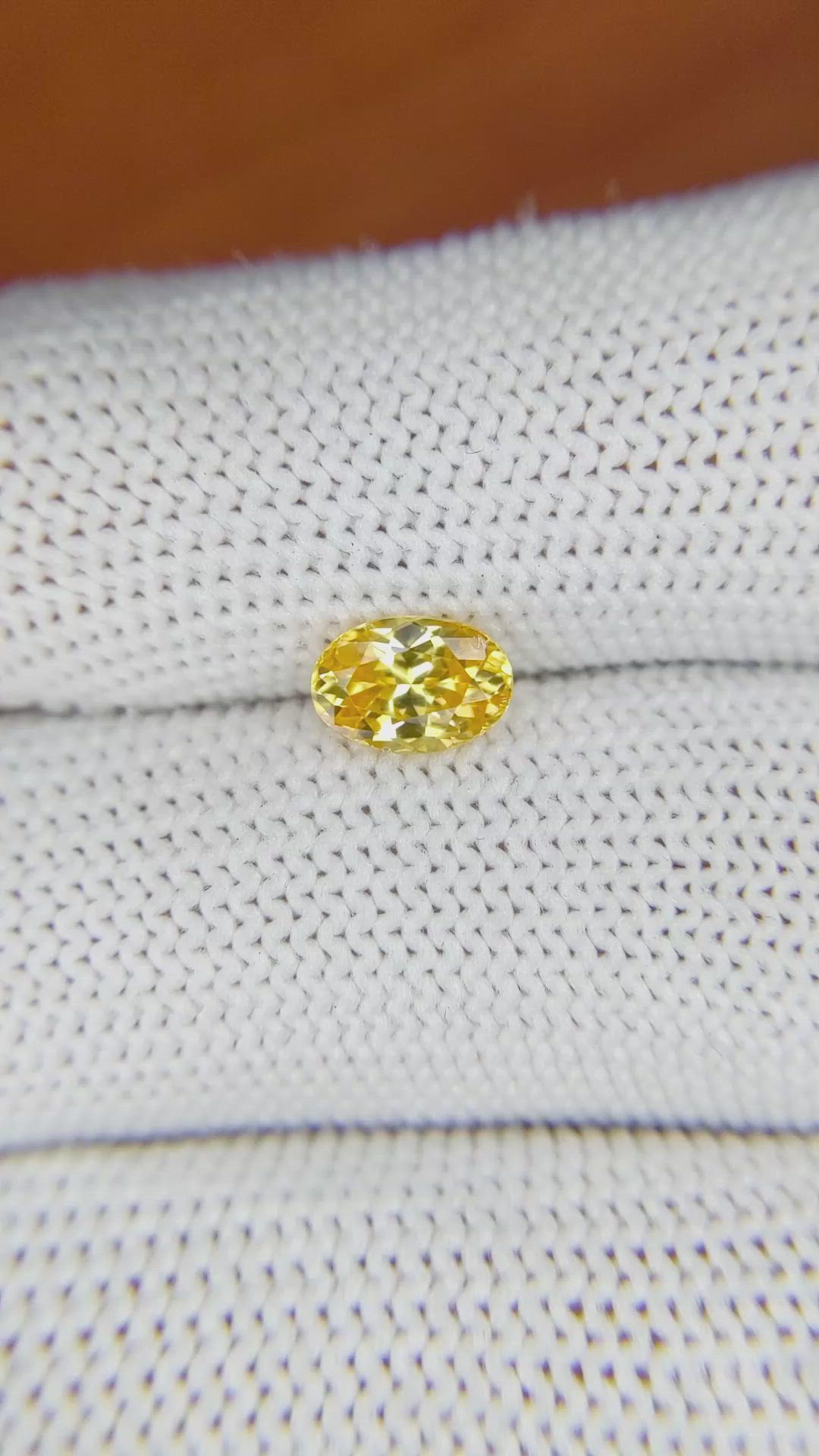 1.23 Ct. Zircon from Ceylon (Sri Lanka) Size Video