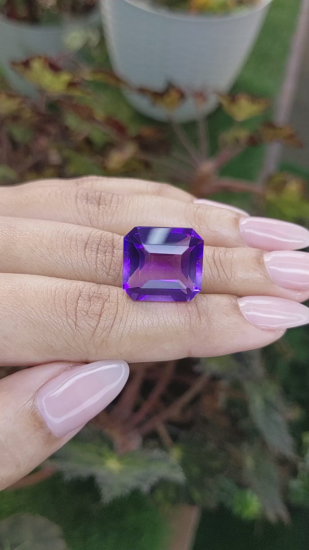 19.63 Ct. Amethyst from Ceylon (Sri Lanka) Size Video