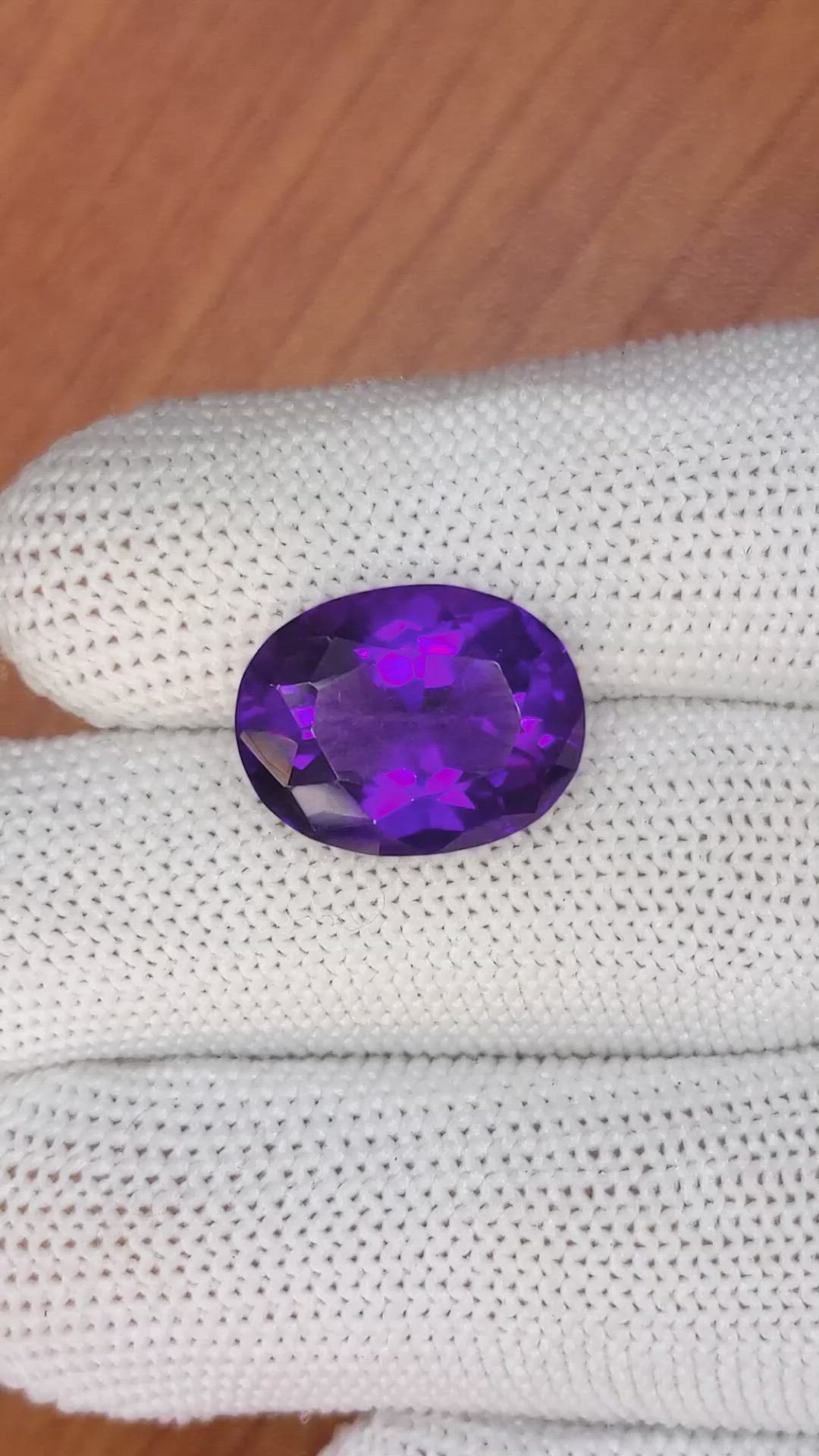 9.25 Ct. Amethyst from Ceylon (Sri Lanka) Size Video