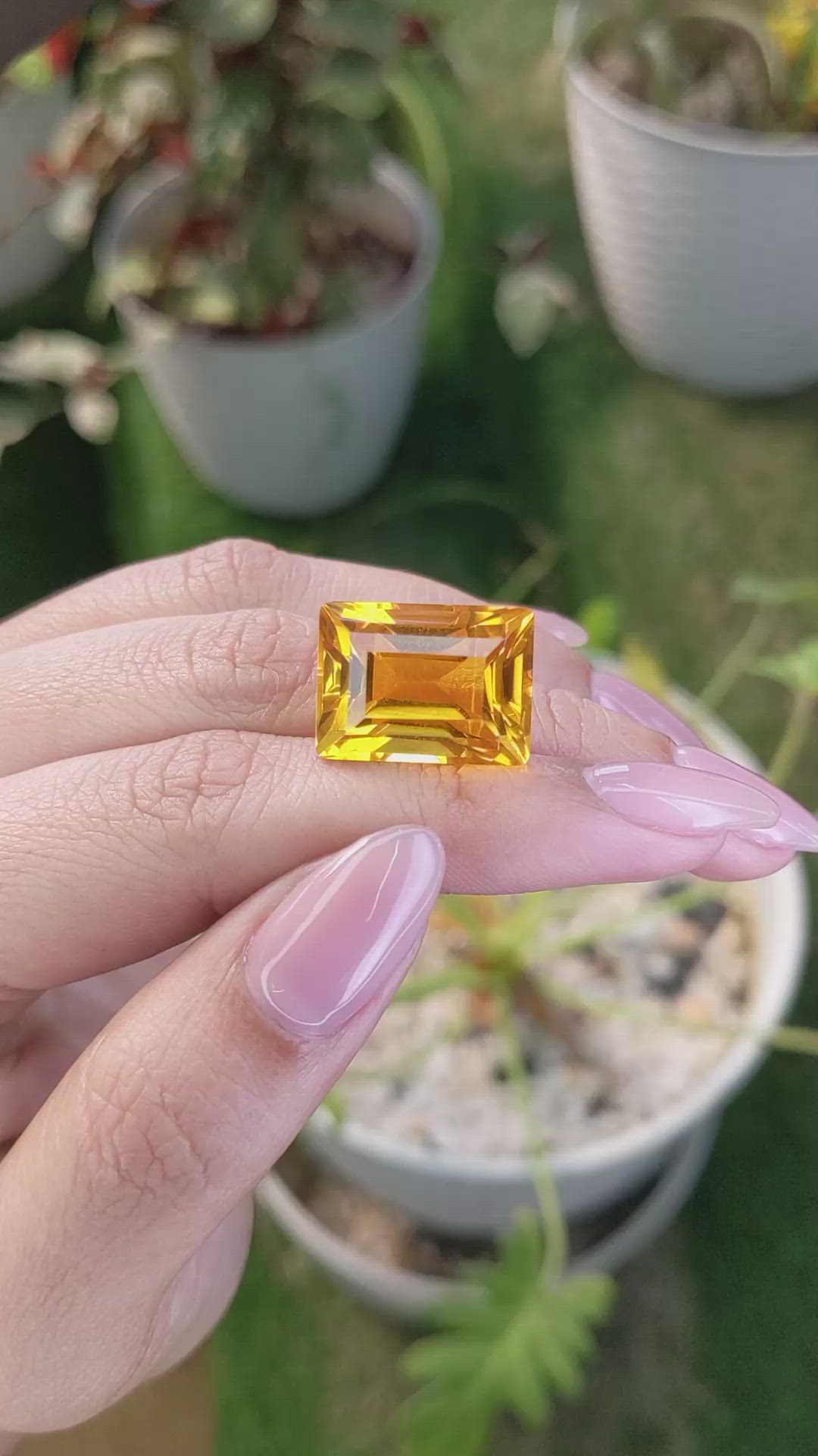 21.27 Ct. Citrine from Ceylon (Sri Lanka) Size Video