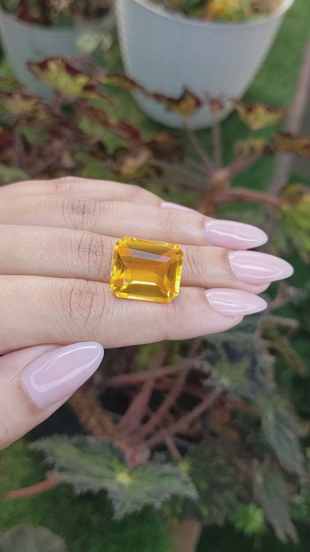 20.70 Ct. Citrine from Ceylon (Sri Lanka) Size Video