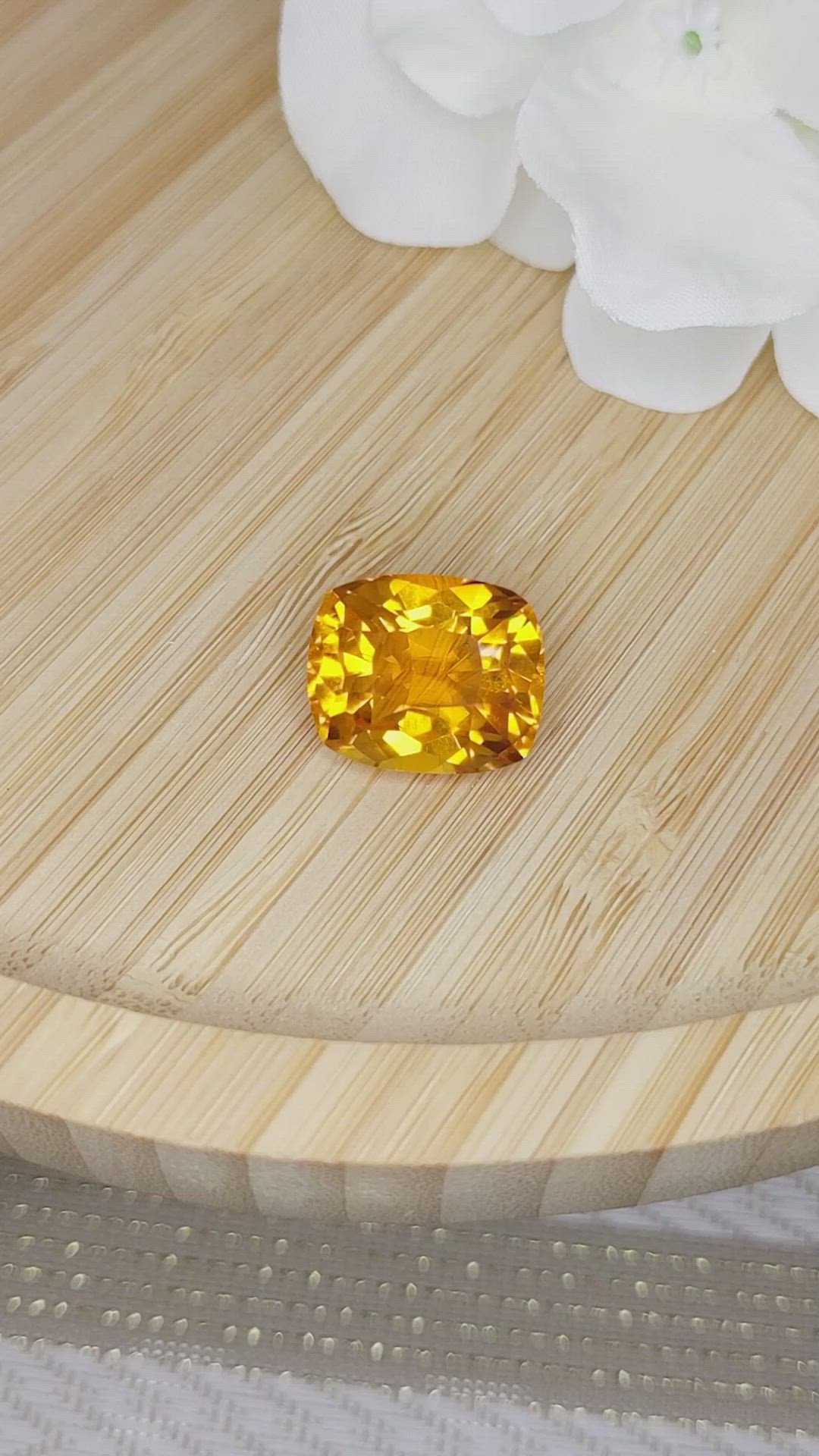16.32 Ct. Citrine from Ceylon (Sri Lanka) Size Video