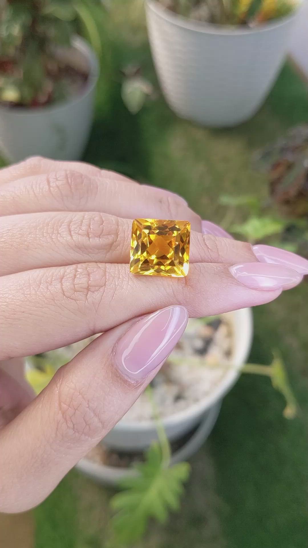 13.77 Ct. Citrine from Ceylon (Sri Lanka) Size Video