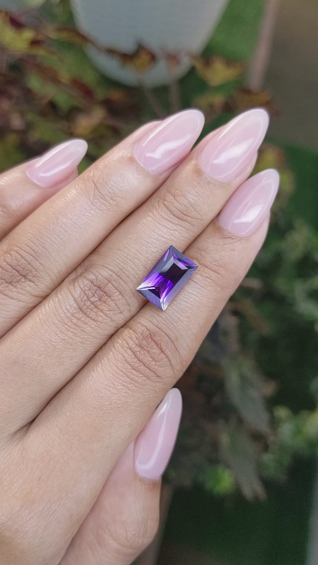 3.10 Ct. Ametrine from Ceylon (Sri Lanka) Size Video