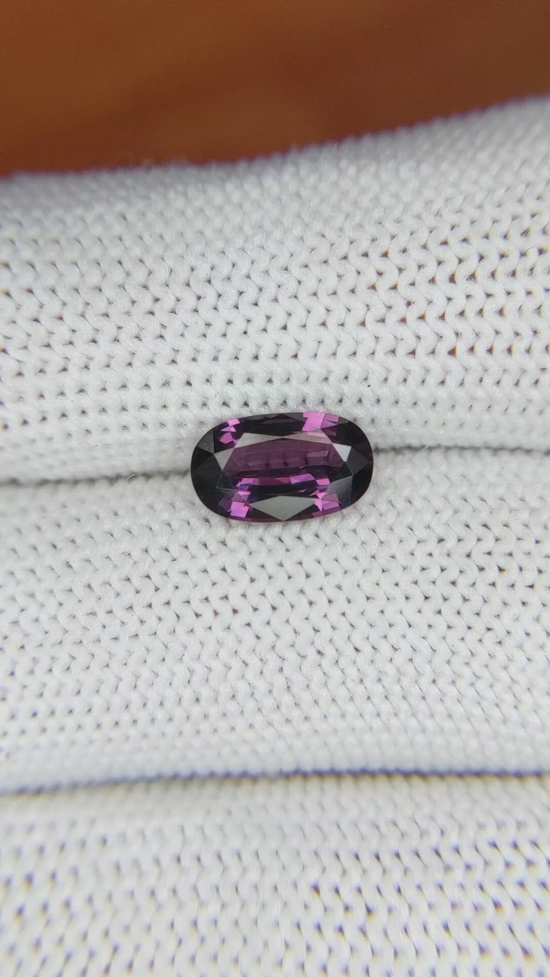 1.44 Ct. Spinel from Ceylon (Sri Lanka) Size Video