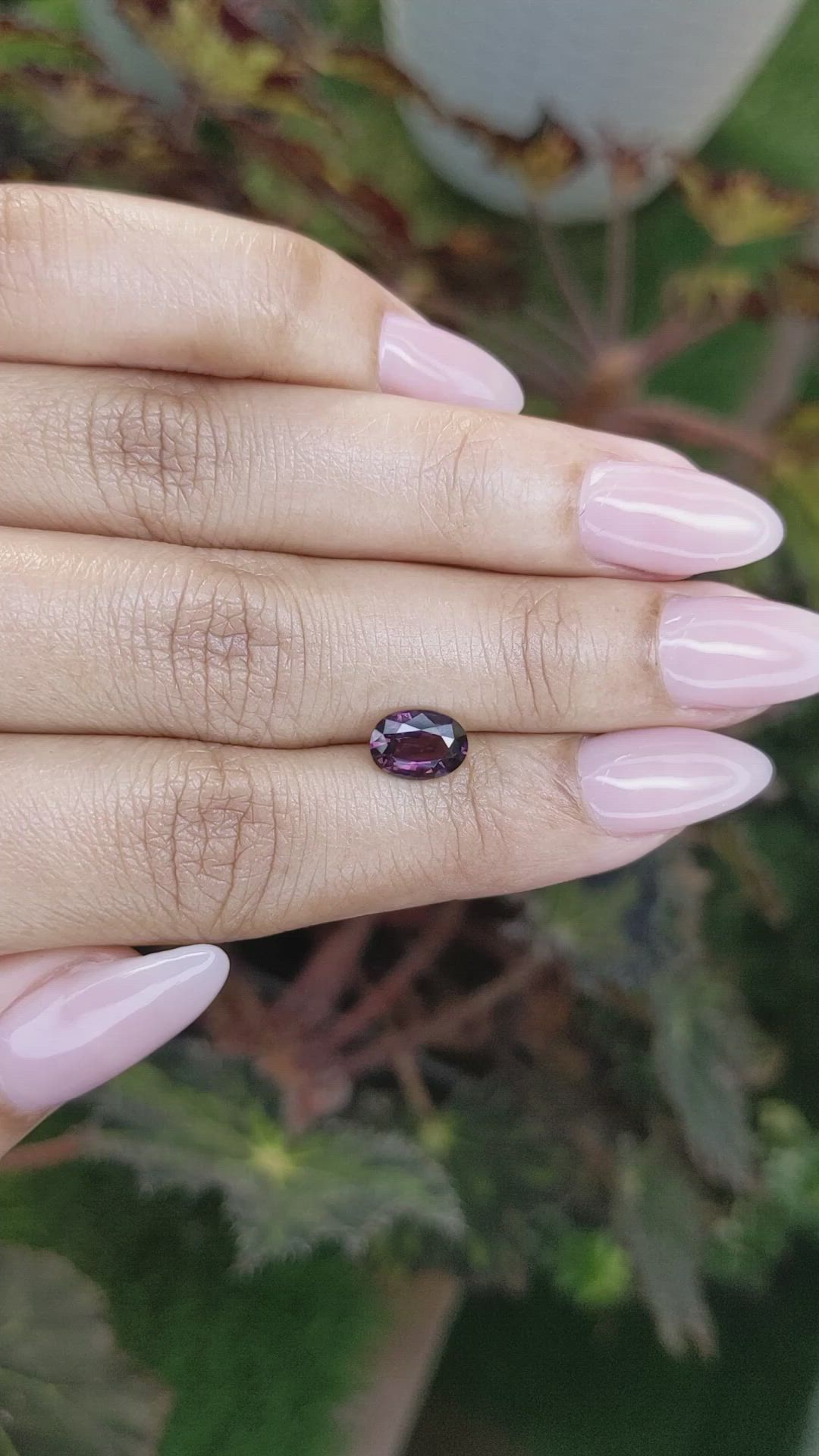 1.23 Ct. Spinel from Ceylon (Sri Lanka) Size Video