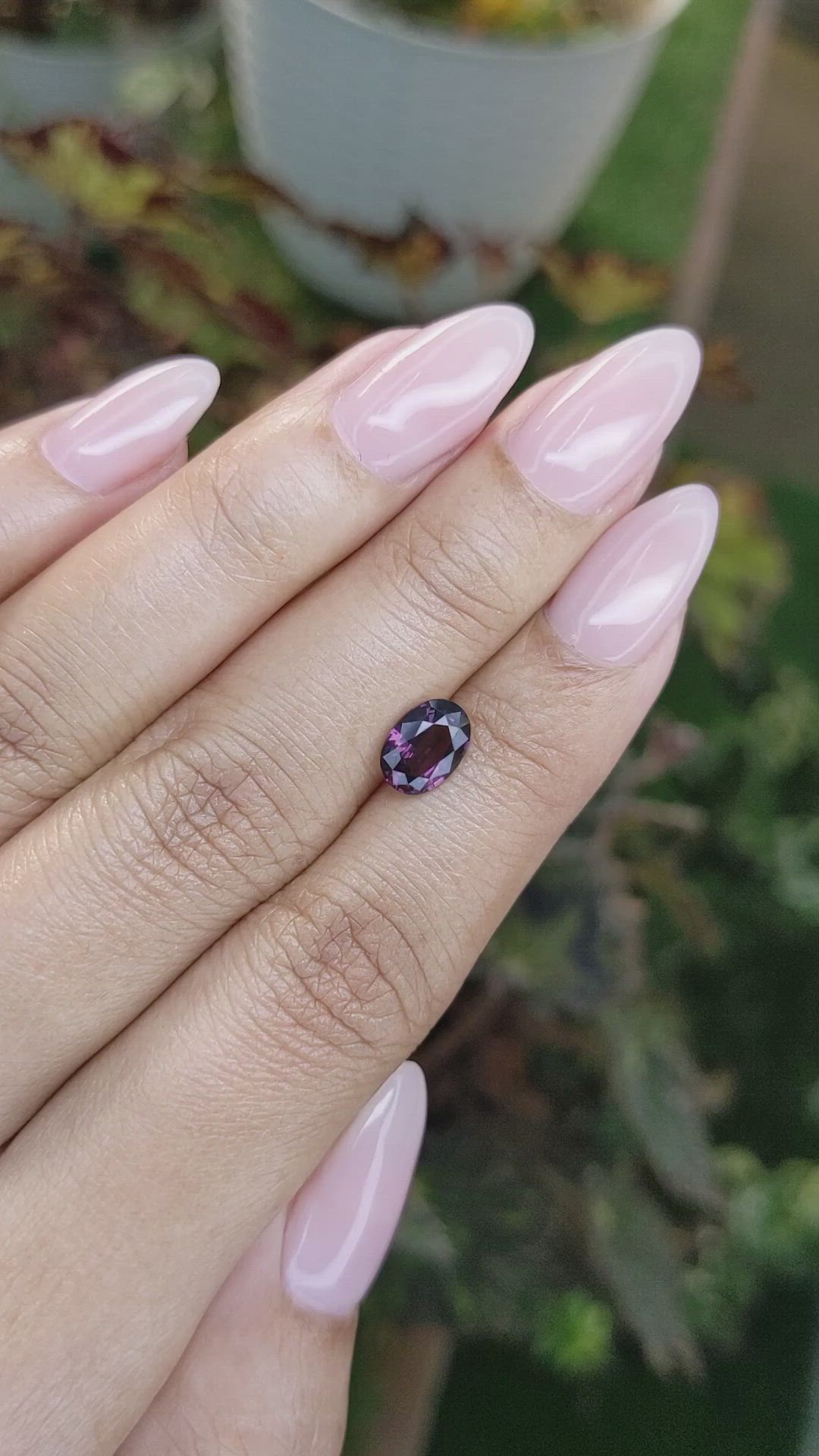 1.23 Ct. Spinel from Ceylon (Sri Lanka) Size Video