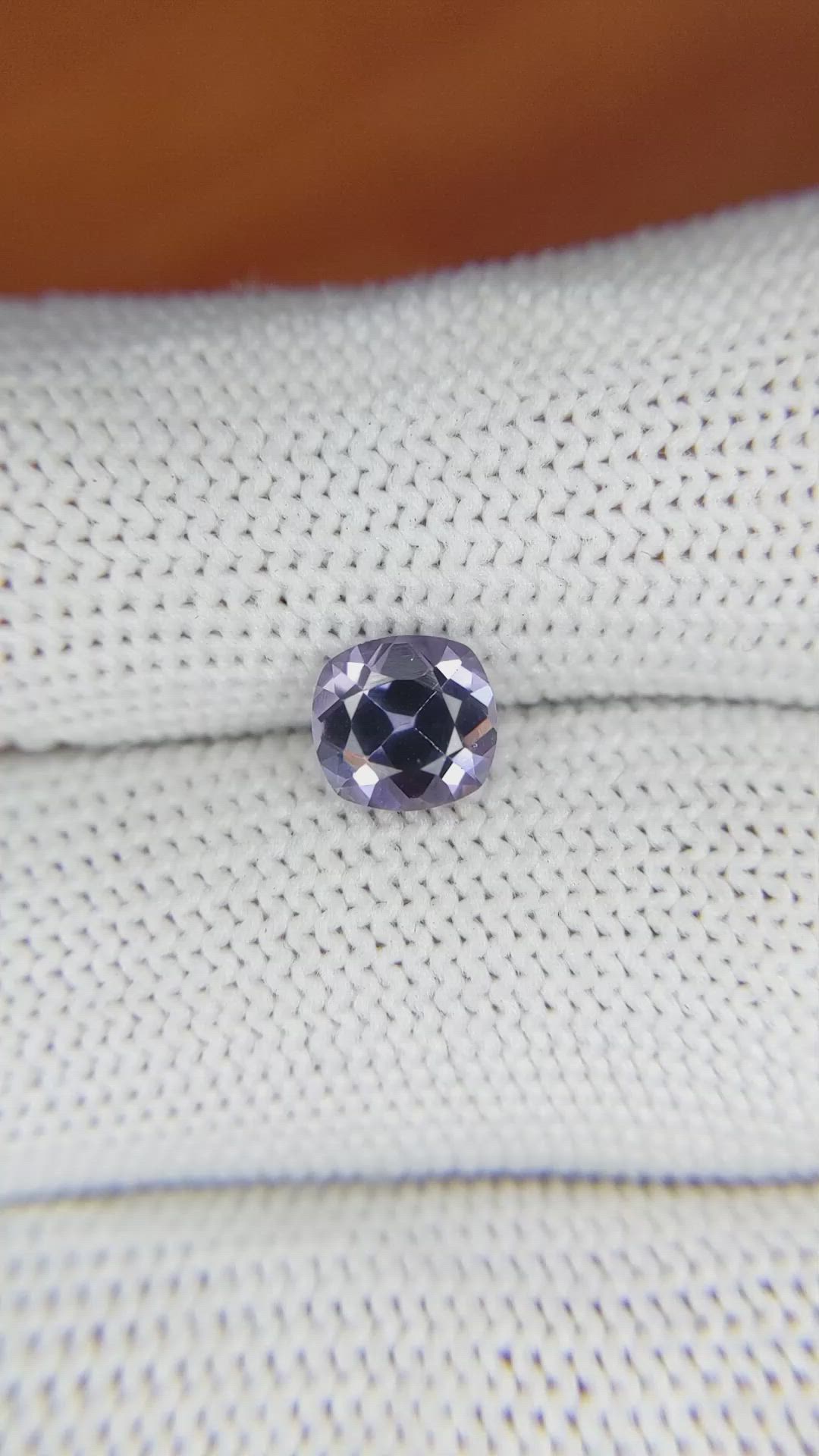 1.30 Ct. Spinel from Ceylon (Sri Lanka) Size Video