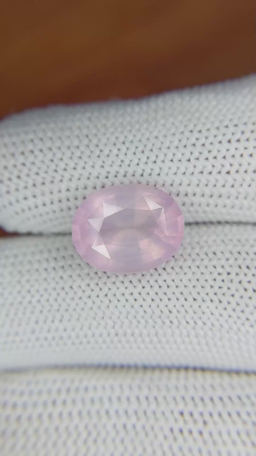 4.68 Ct. Rose Quartz from Ceylon (Sri Lanka) Size Video