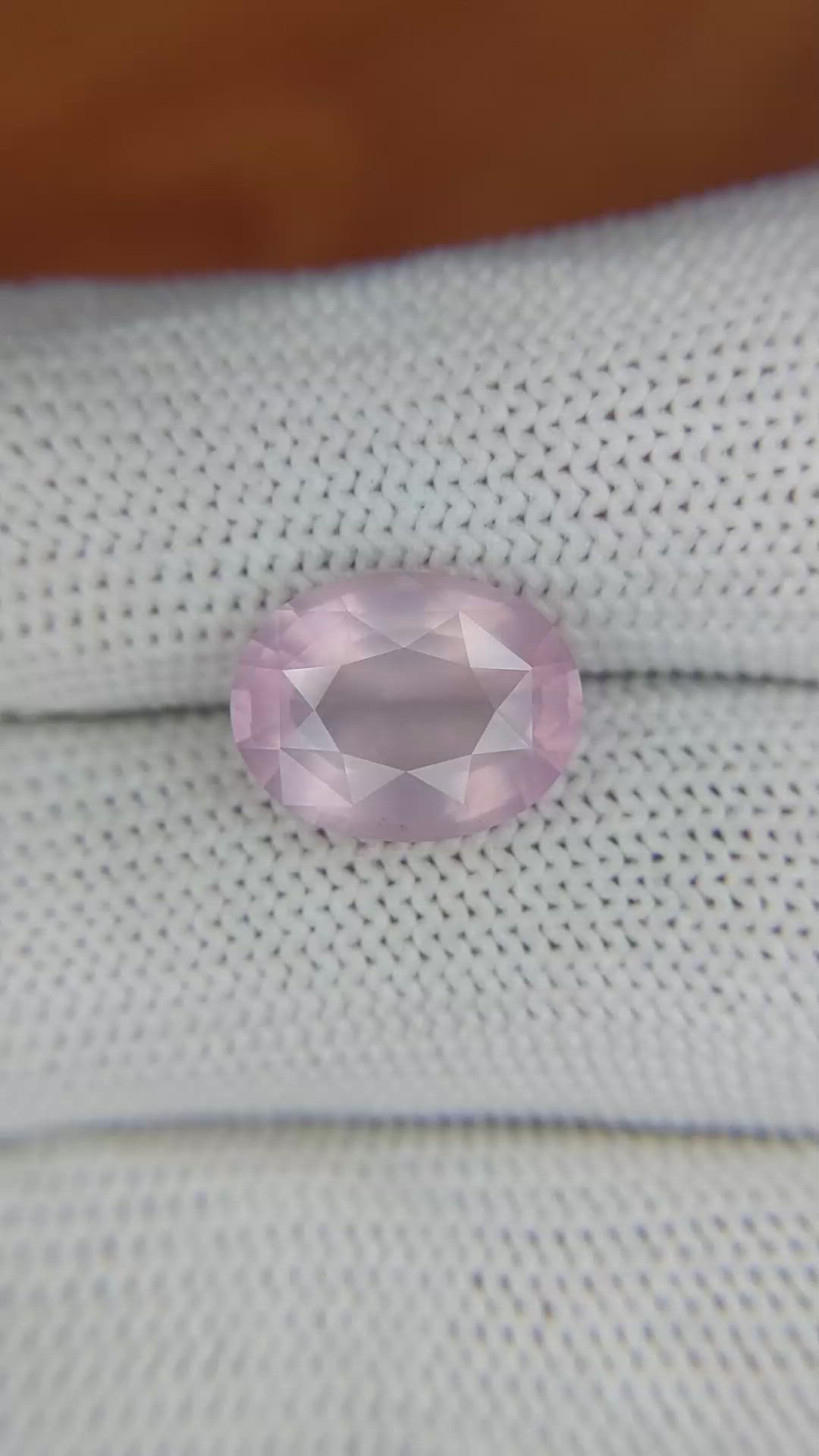 4.22 Ct. Rose Quartz from Ceylon (Sri Lanka) Size Video