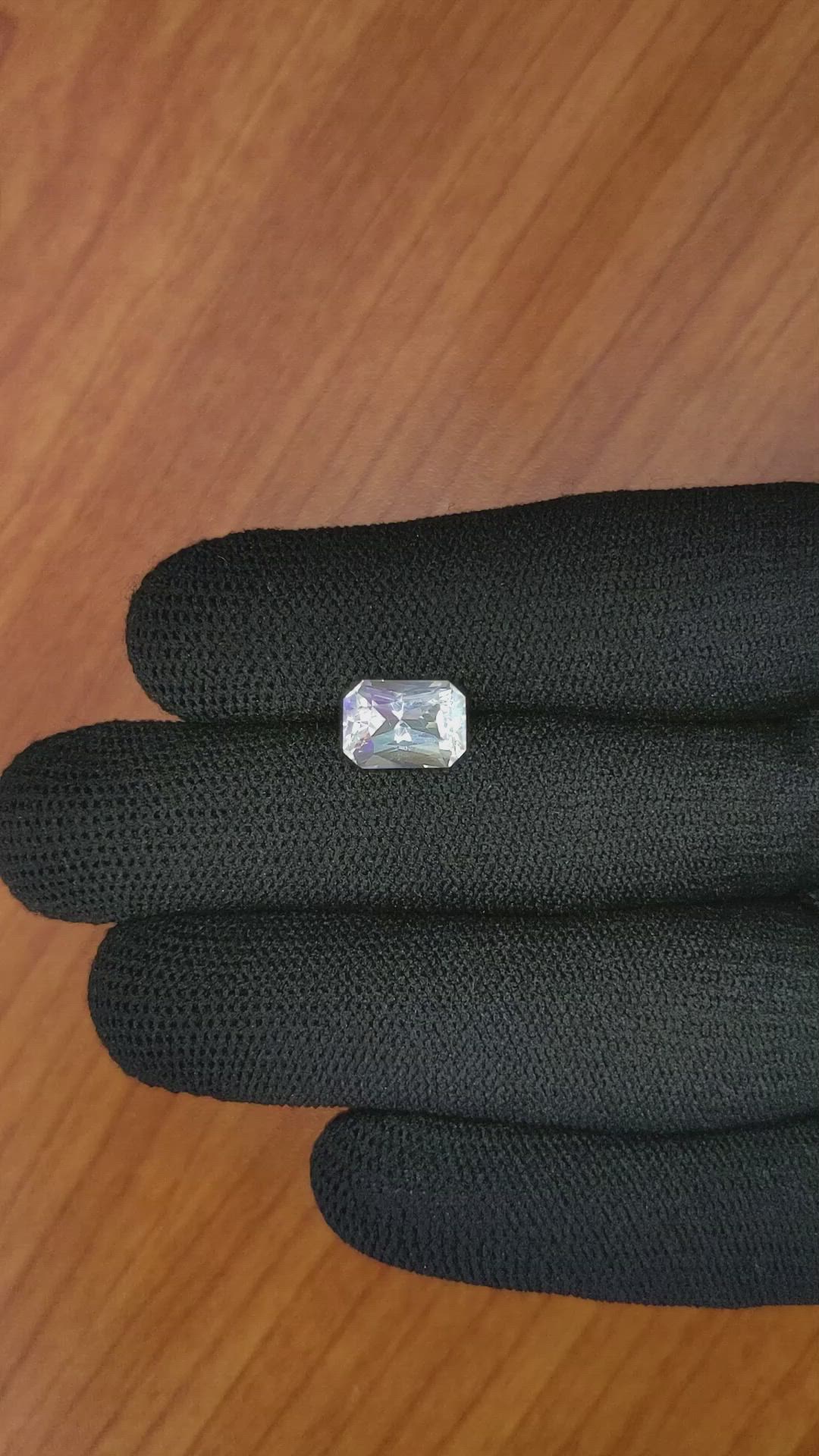 2.39 Ct. Moonstone from Ceylon (Sri Lanka) Size Video