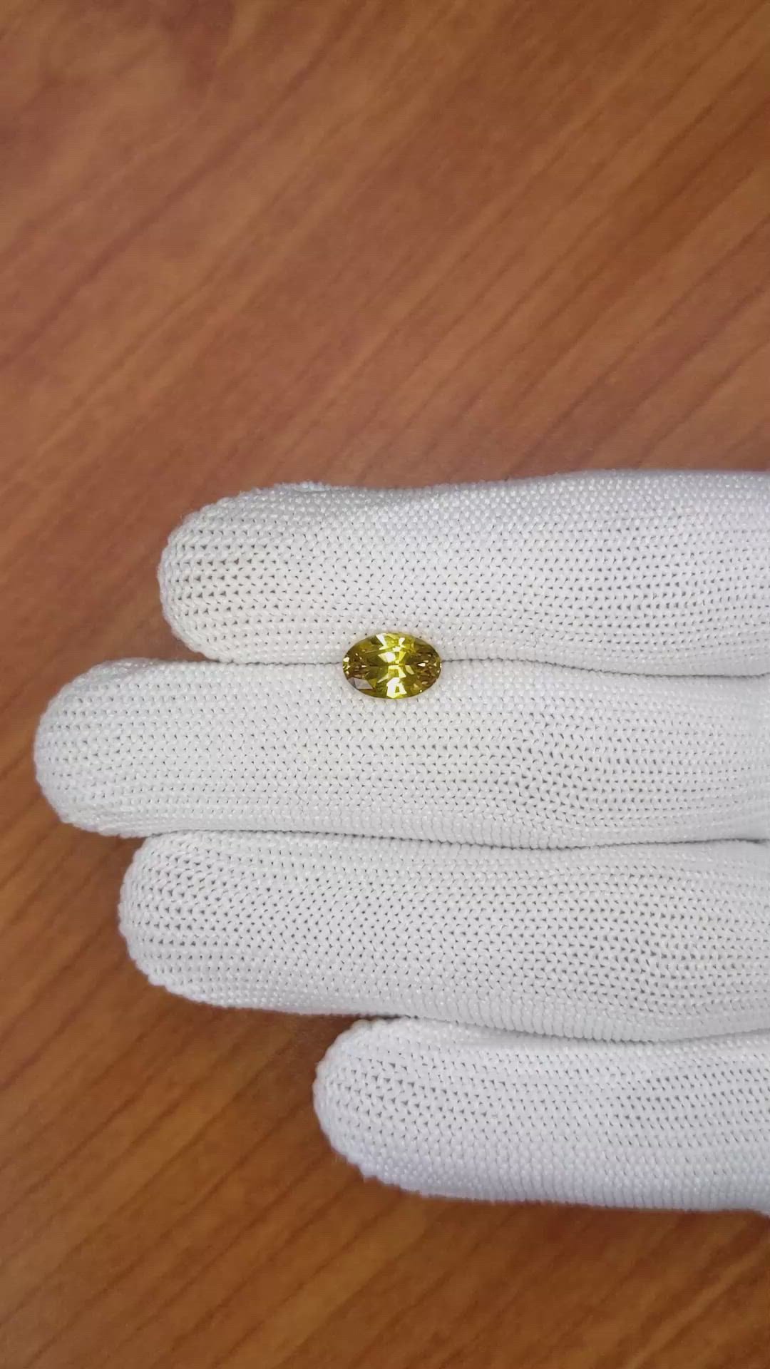 1.72 Ct. Chrysoberyl from Ceylon (Sri Lanka) Size Video