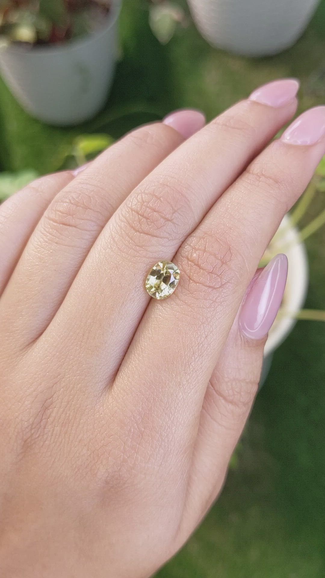 2.21 Ct. Zircon from Ceylon (Sri Lanka) Size Video