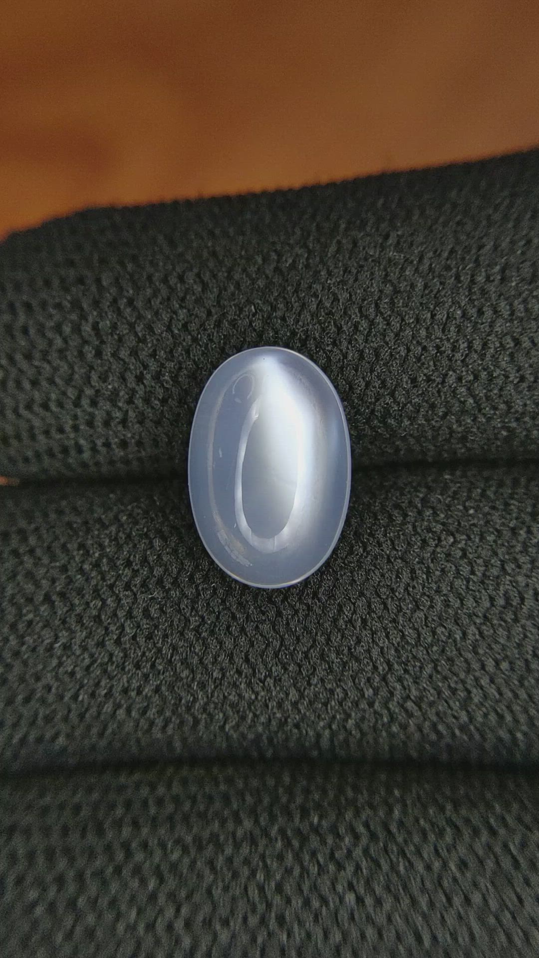 3.10 Ct. Cabochon Moonstone from Ceylon (Sri Lanka) Size Video