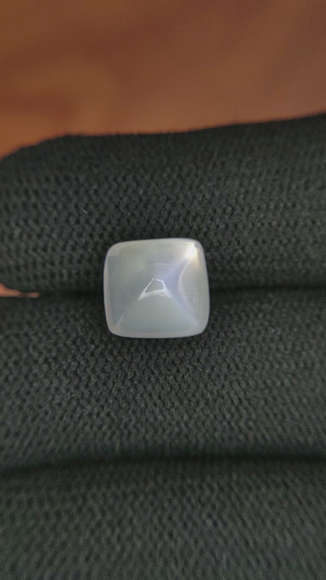 4.23 Ct. Cabochon Moonstone from Ceylon (Sri Lanka) Size Video