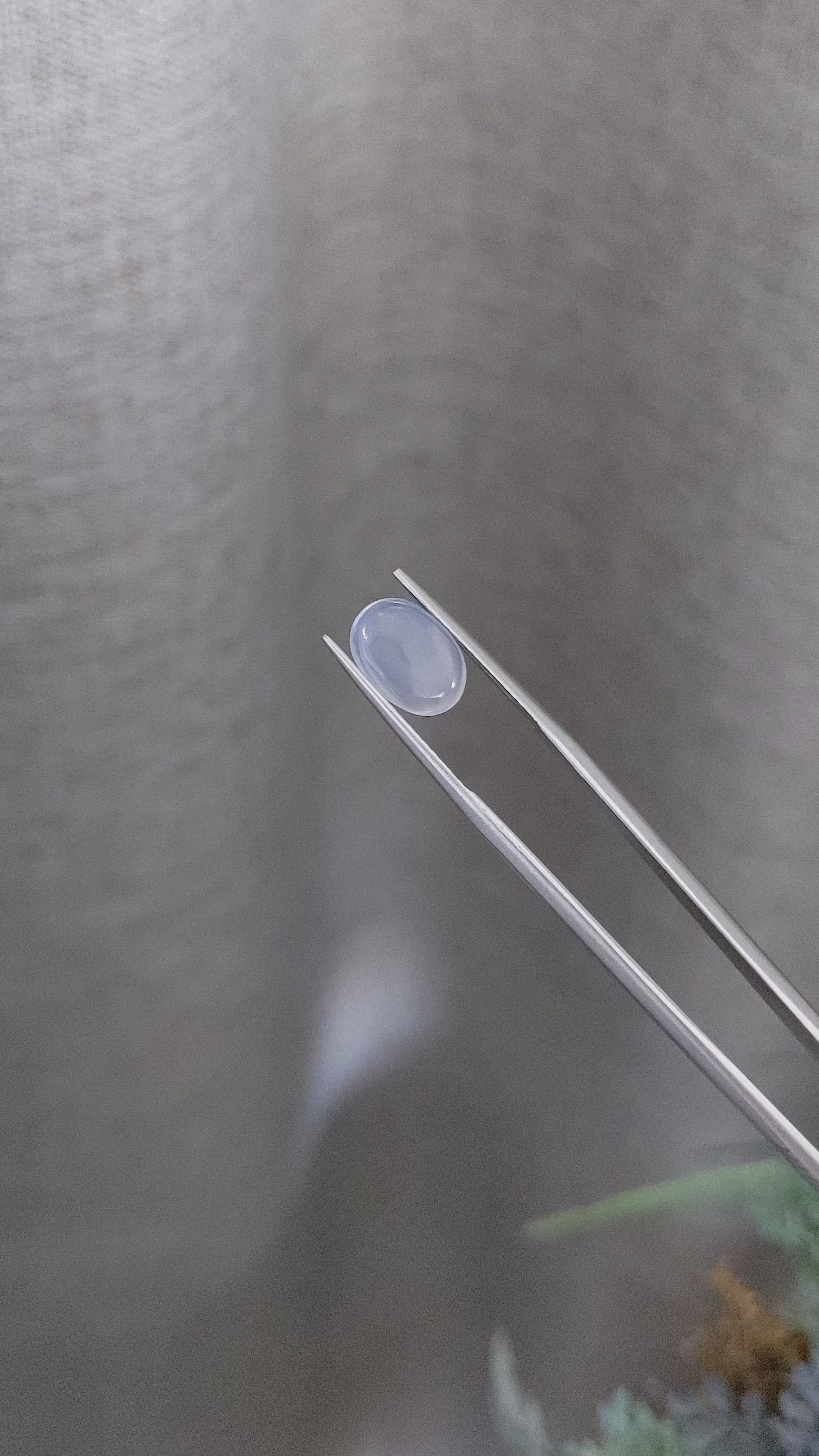 2.00 Ct. Cabochon Moonstone from Ceylon (Sri Lanka) Size Video