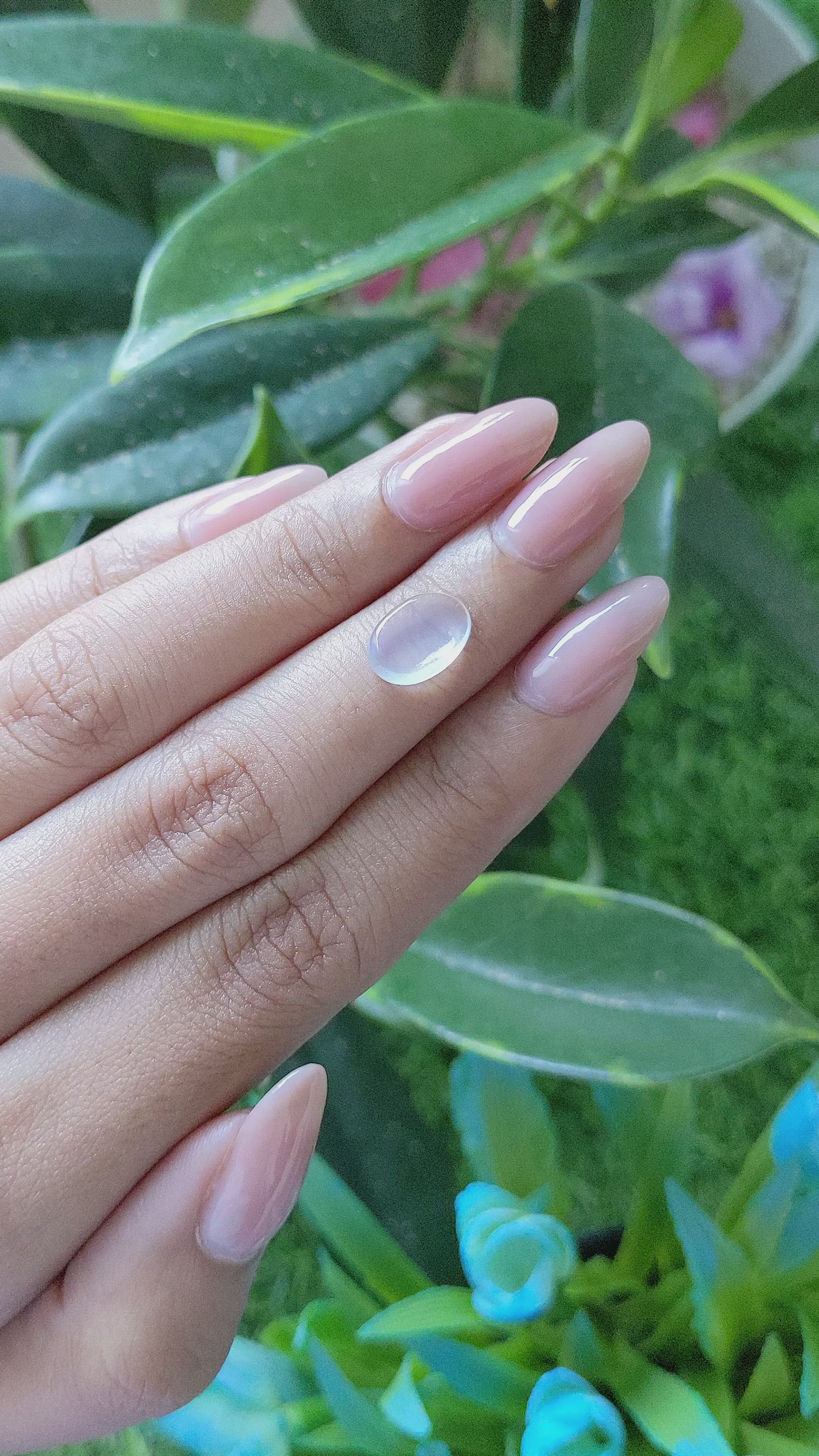 2.00 Ct. Cabochon Moonstone from Ceylon (Sri Lanka) Size Video