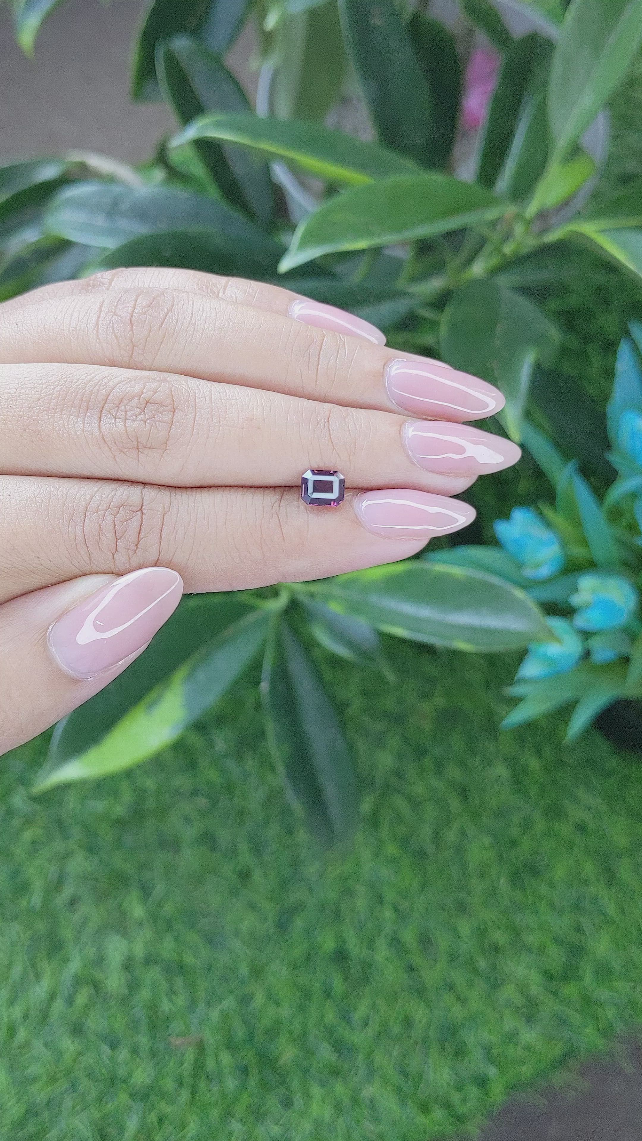 1.05 Ct. Spinel from Ceylon (Sri Lanka) Size Video