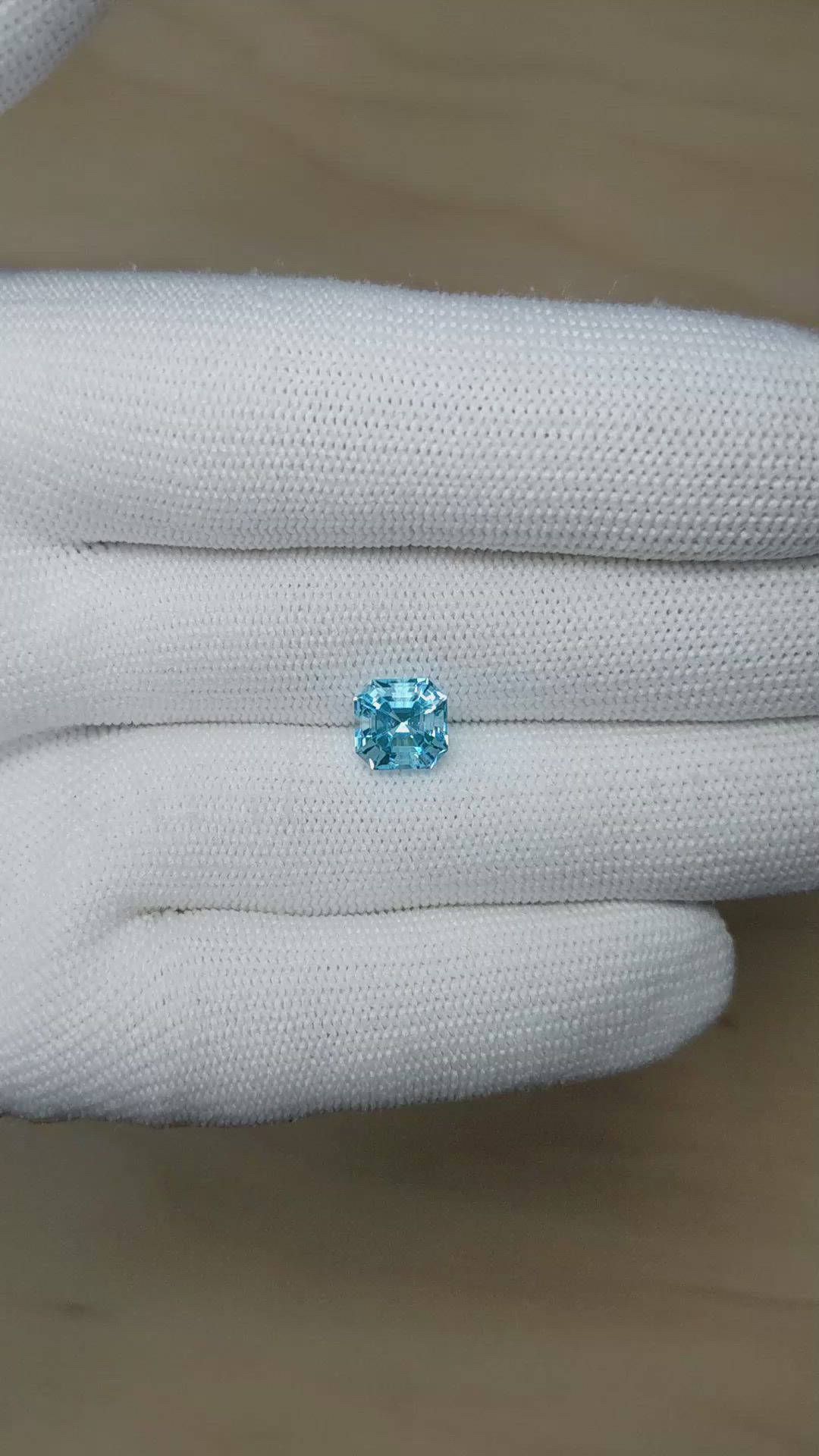 2.51 Ct. Aquamarine from Mozambique Size Video