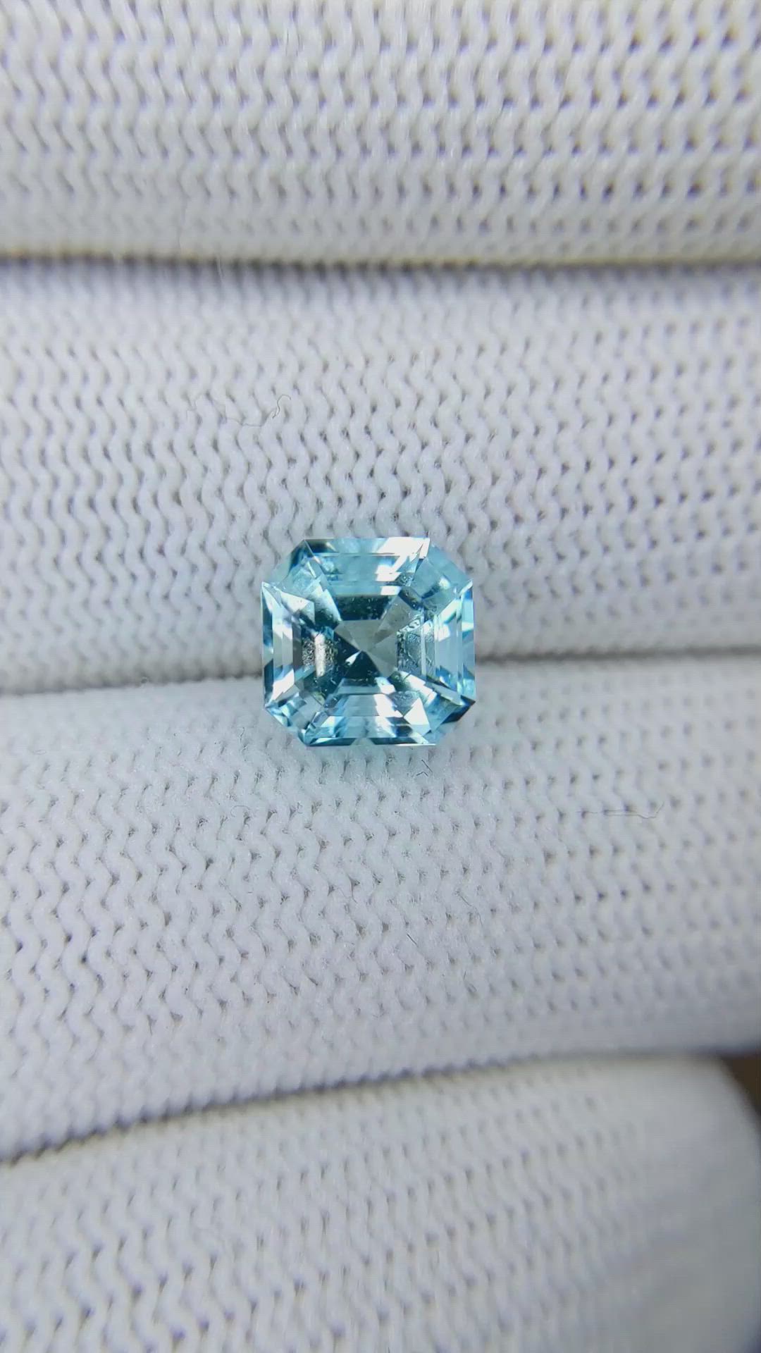 2.51 Ct. Aquamarine from Mozambique Size Video
