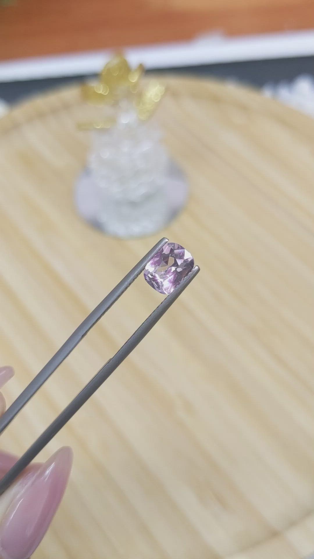 1.27 Ct. Spinel from Ceylon (Sri Lanka) Size Video
