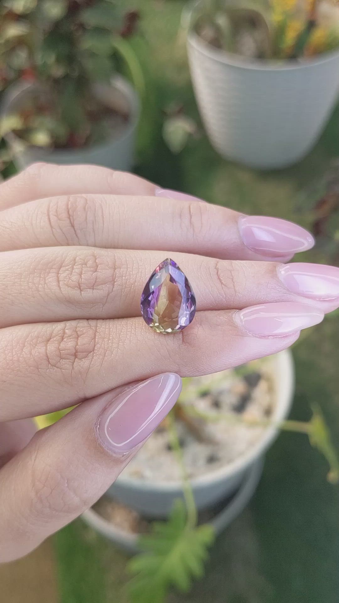 6.05 Ct. Ametrine from Ceylon (Sri Lanka) Size Video