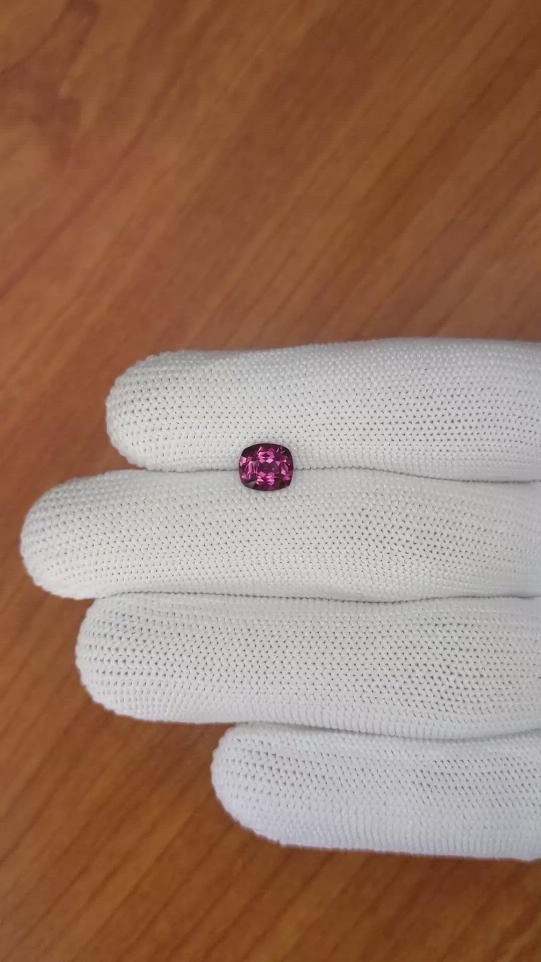 1.29 Ct. Rhodolite Garnet from Ceylon (Sri Lanka) Size Video