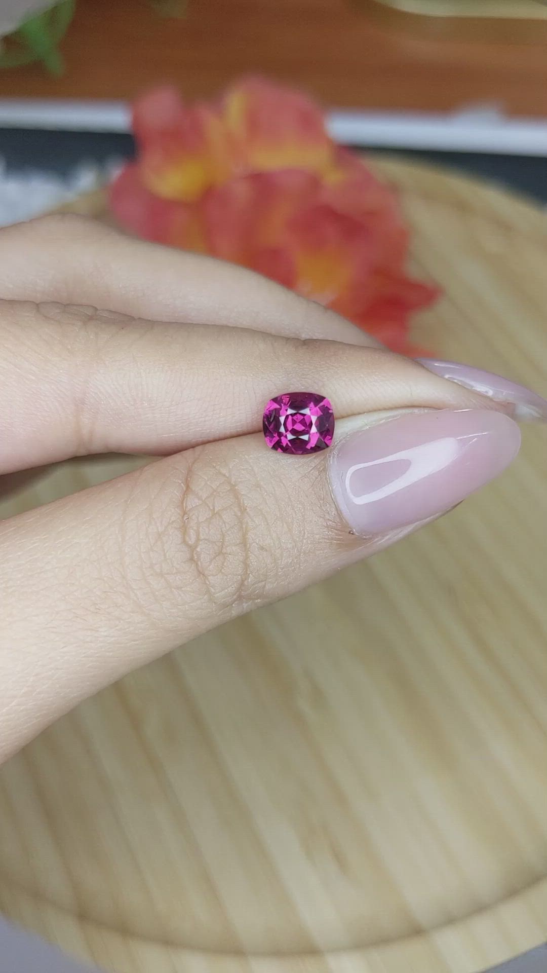 1.29 Ct. Rhodolite Garnet from Ceylon (Sri Lanka) Size Video
