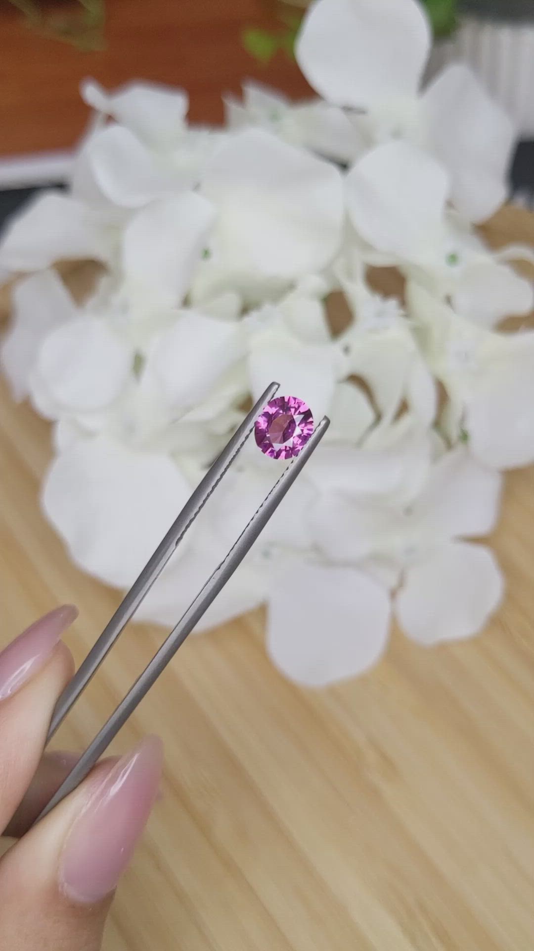 0.99 Ct. Rhodolite Garnet from Ceylon (Sri Lanka) Size Video
