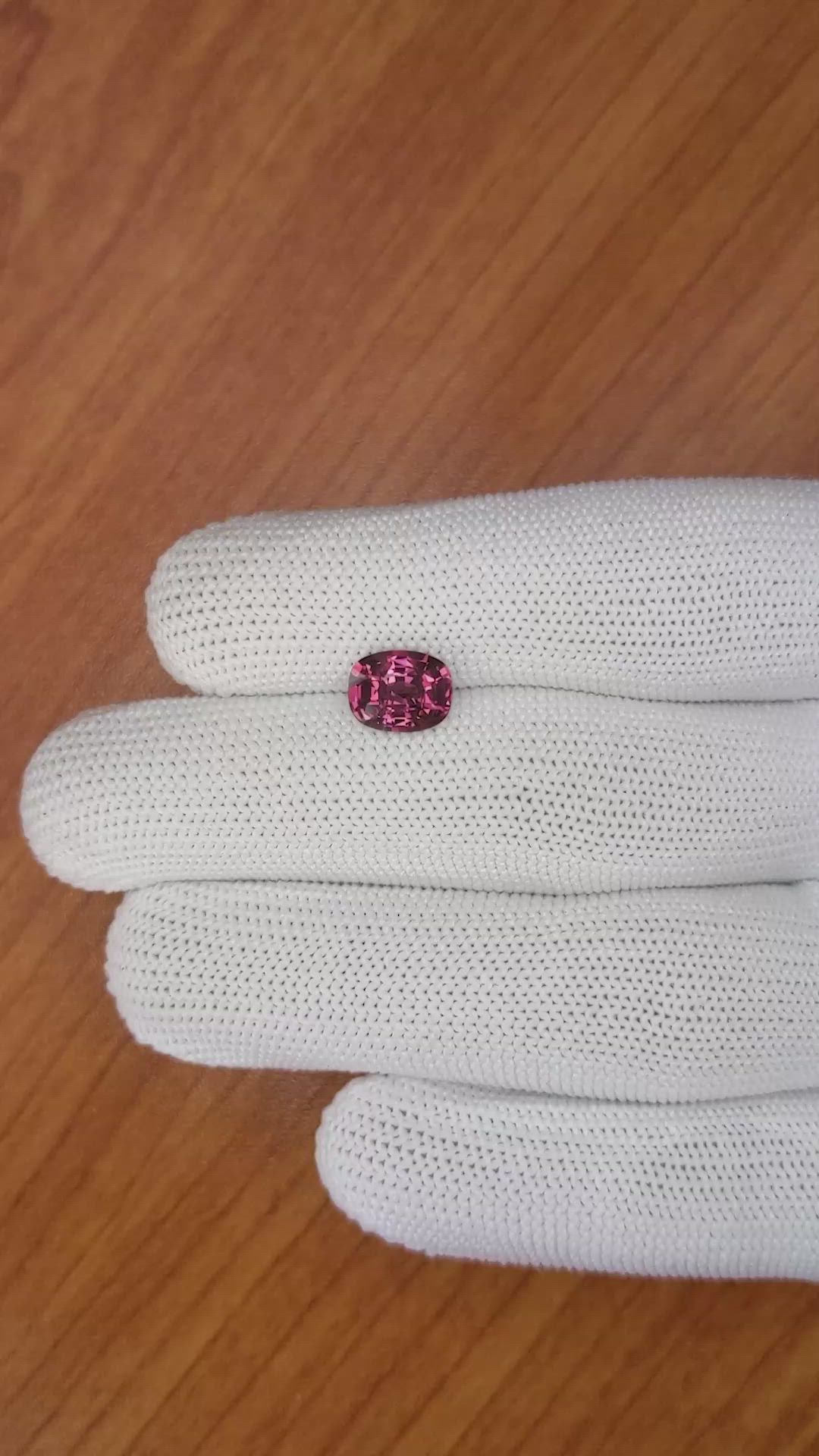 2.01 Ct. Rhodolite Garnet from Ceylon (Sri Lanka) Size Video