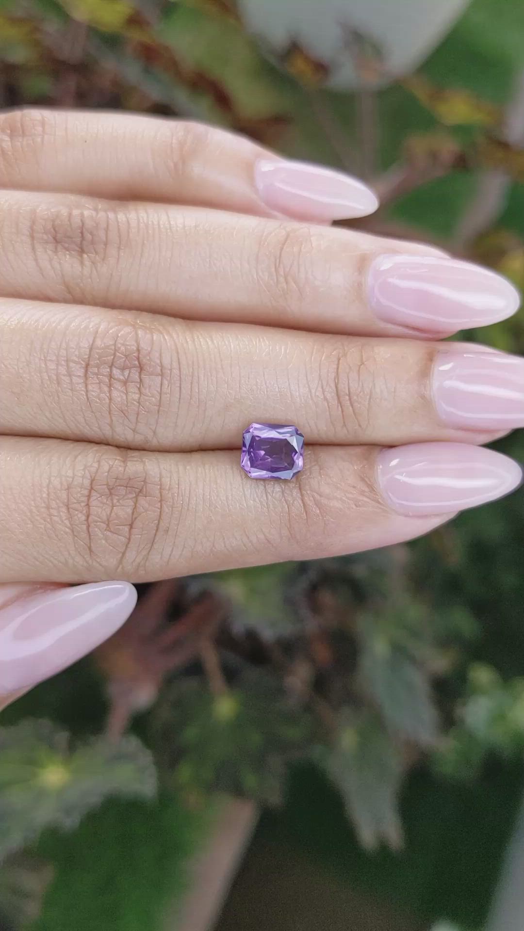 1.34 Ct. Spinel from Ceylon (Sri Lanka) Size Video