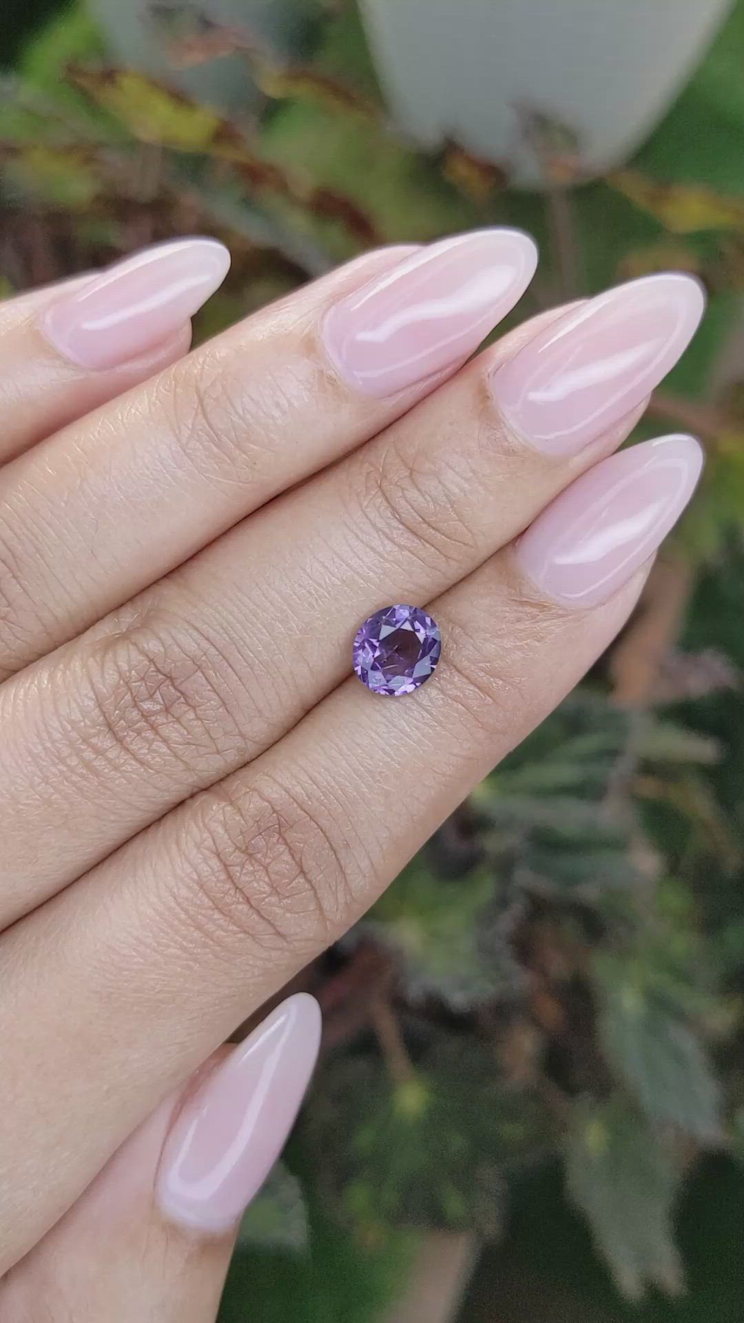 1.34 Ct. Spinel from Ceylon (Sri Lanka) Size Video