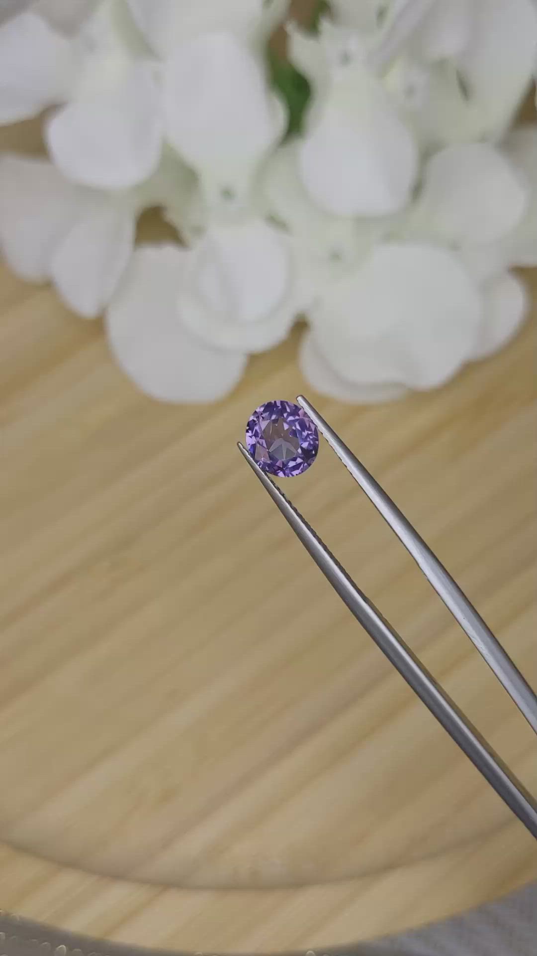 1.34 Ct. Spinel from Ceylon (Sri Lanka) Size Video