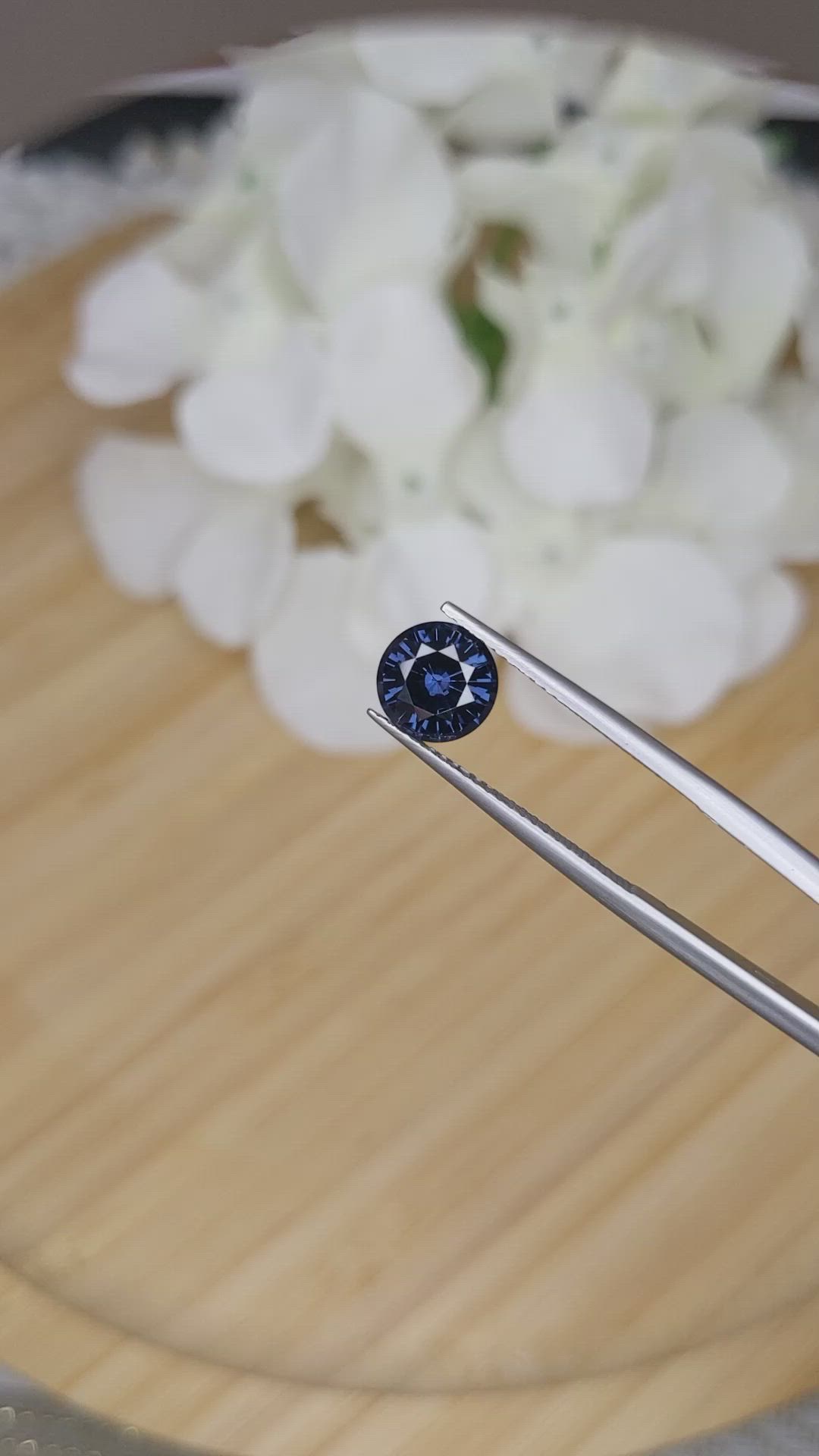 1.80 Ct. Spinel from Ceylon (Sri Lanka) Size Video