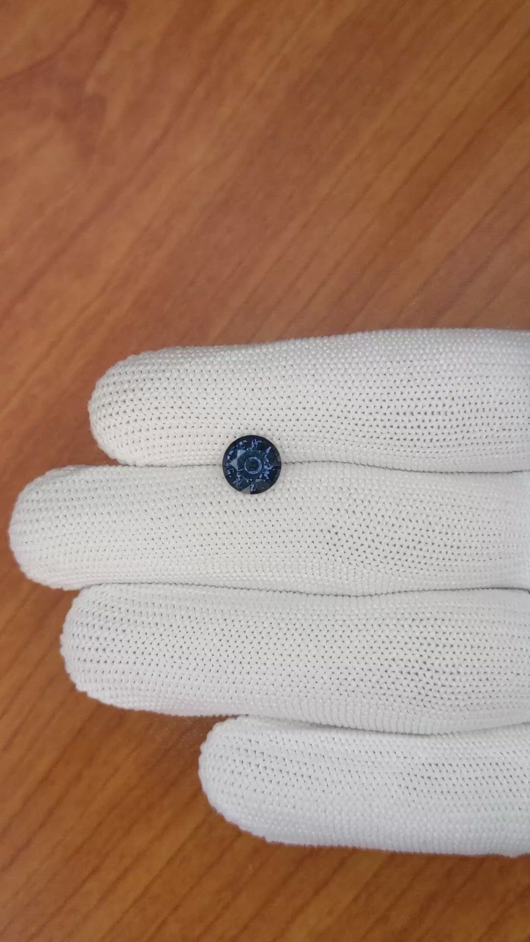 1.80 Ct. Spinel from Ceylon (Sri Lanka) Size Video