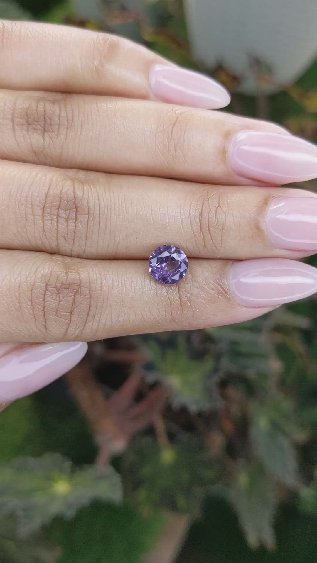 1.52 Ct. Spinel from Ceylon (Sri Lanka) Size Video