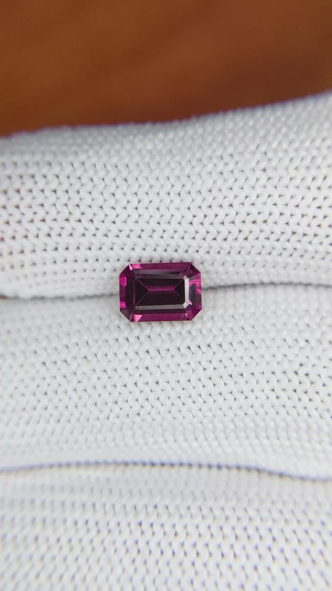 1.36 Ct. Rhodolite Garnet from Ceylon (Sri Lanka) Size Video