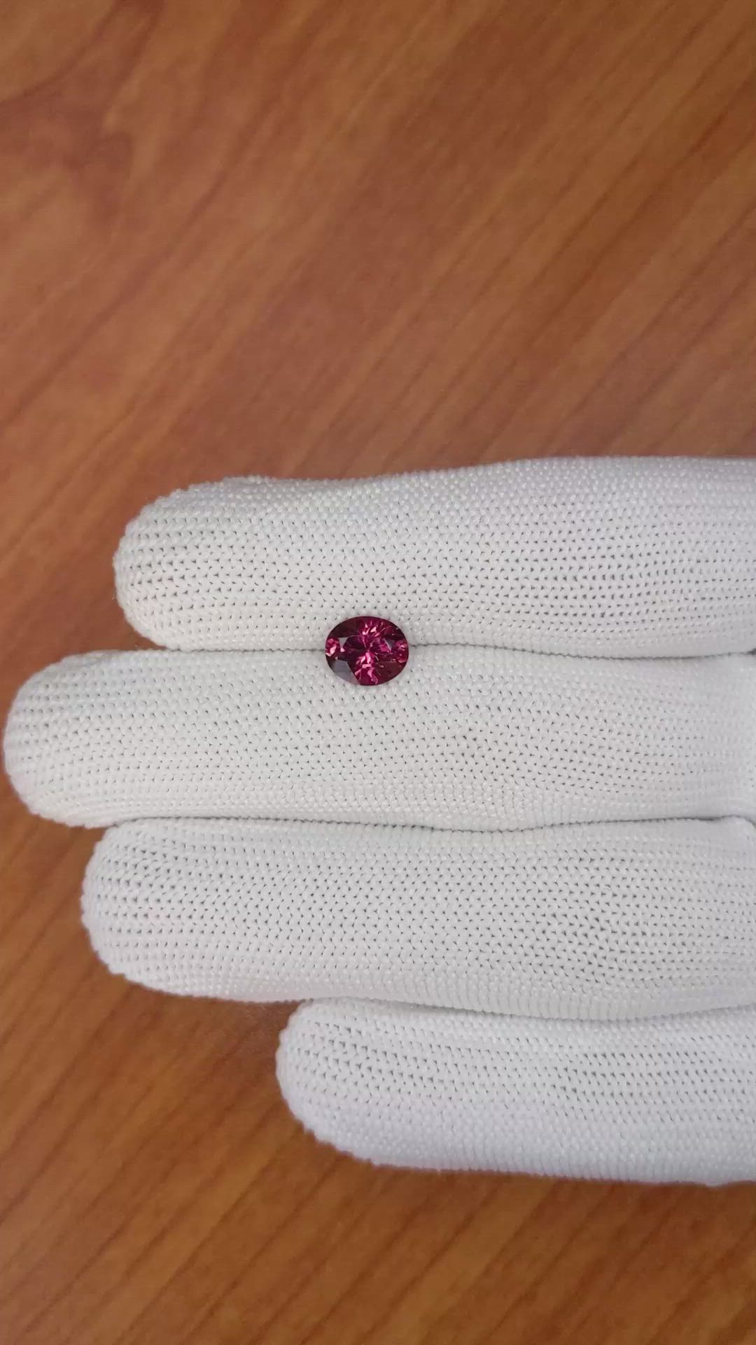 1.43 Ct. Rhodolite Garnet from Ceylon (Sri Lanka) Size Video